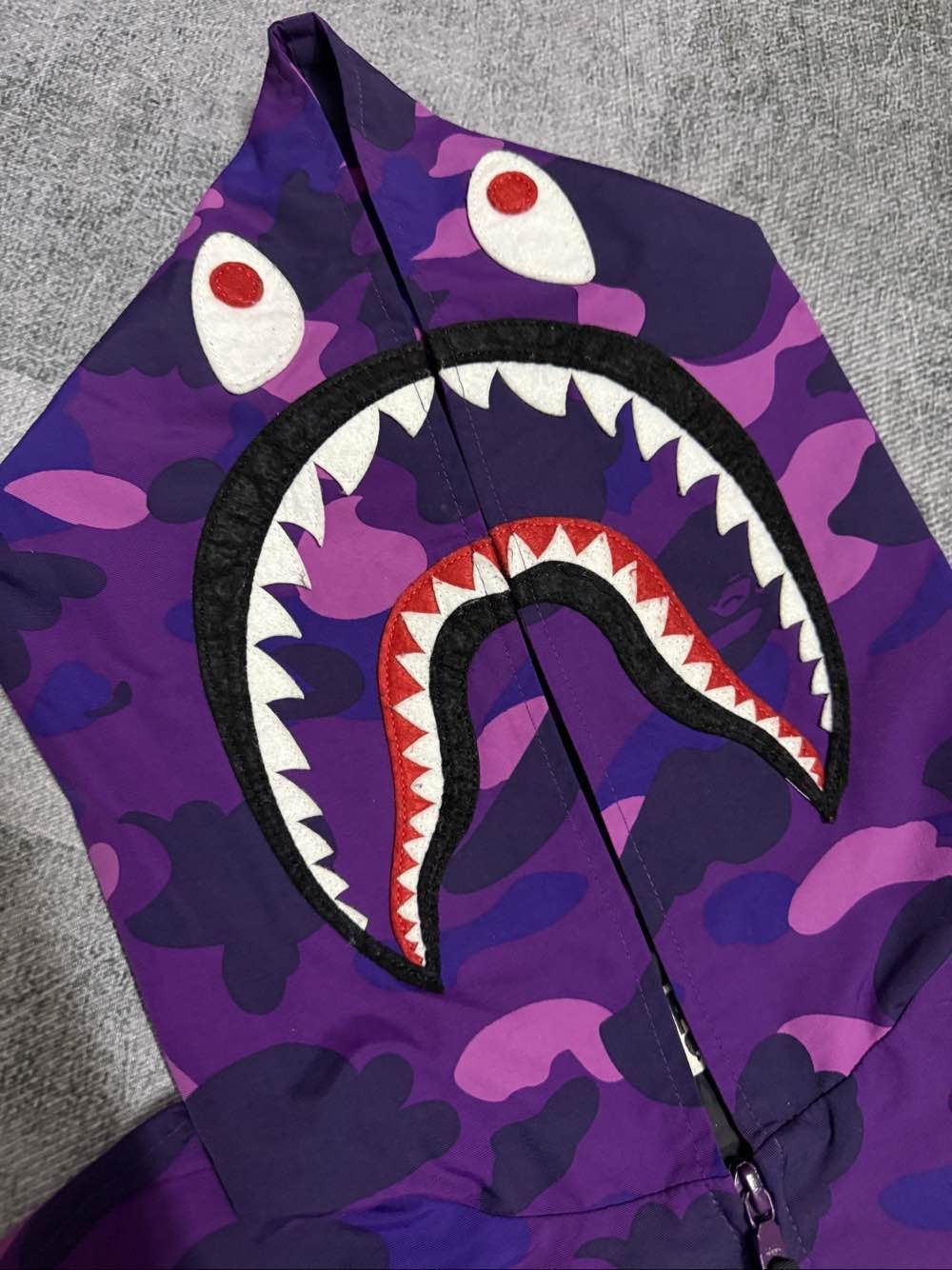 Bape A BATHING APE Purple Camo Shark Jacket Size XL Size US XL / EU 56 / 4 - 7 Thumbnail