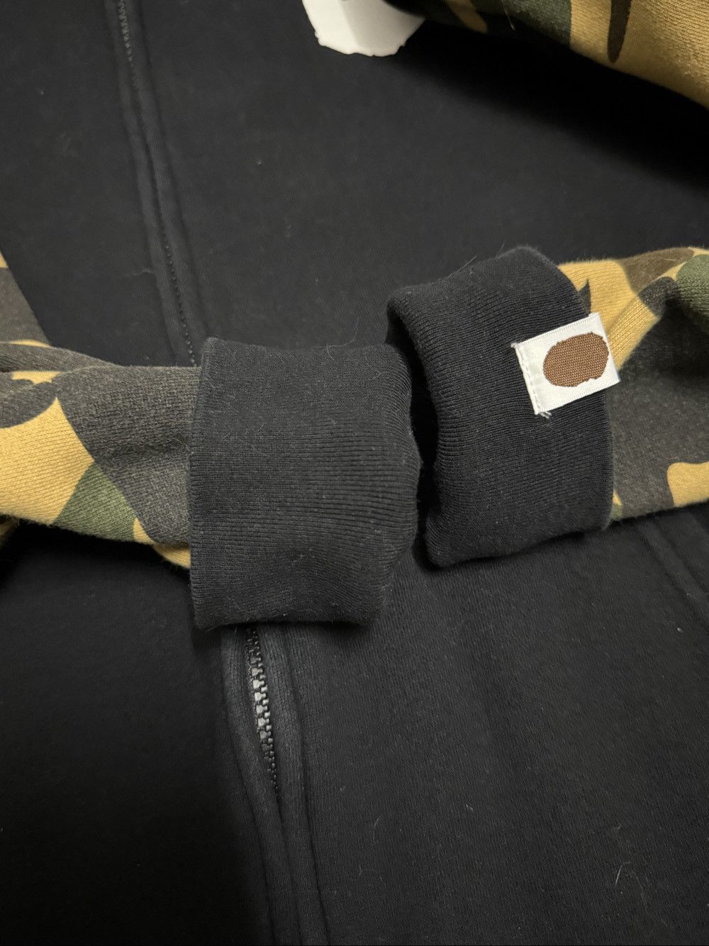 Bape A Bathing Ape Camo Sleeve Hoodie Size L Size US L / EU 52-54 / 3 - 6 Thumbnail