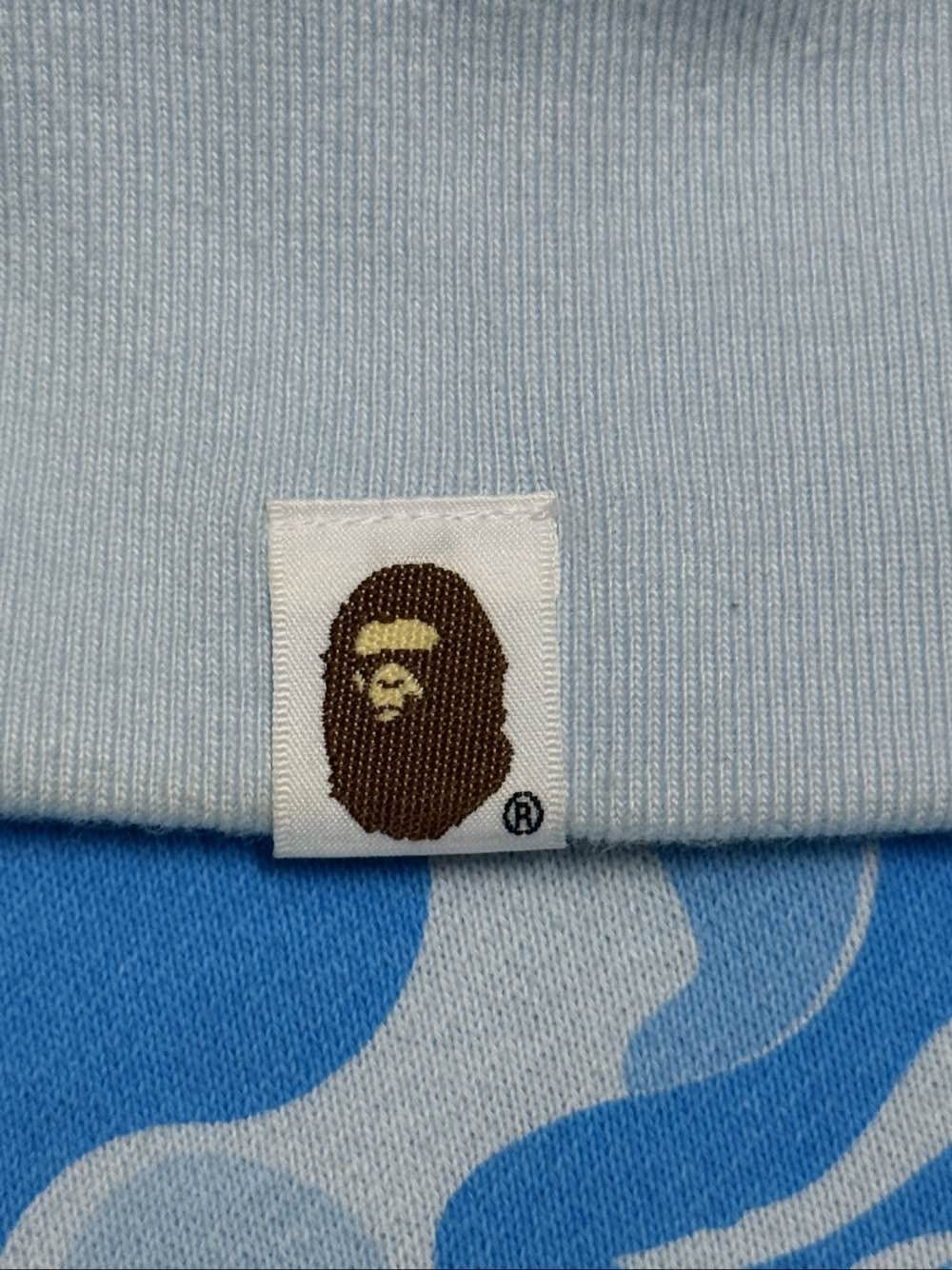 Bape A Bathing Ape Blue Camo Shark Hoodie Size M Size US M / EU 48-50 / 2 - 13 Thumbnail