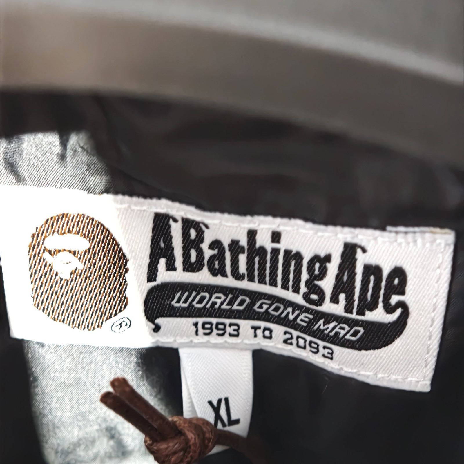 Bape A BATHING APE Camo Shark Hooded Jacket XL Size US XL / EU 56 / 4 - 3 Thumbnail