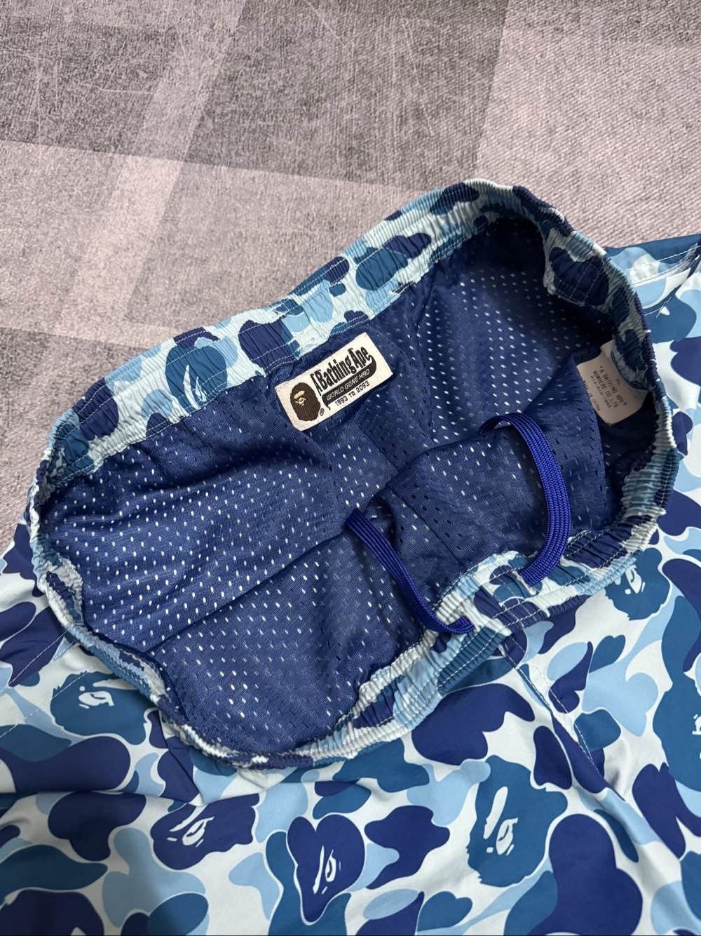 Bape A Bathing Ape Blue Camo Shorts XL Size US 36 / EU 52 - 7 Thumbnail