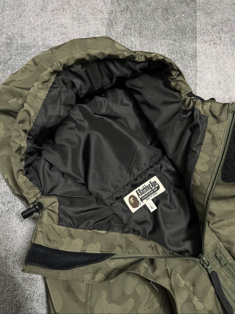 Bape A BATHING APE Camo Embroidered Hooded Jacket Size L Size US L / EU 52-54 / 3 - 5 Thumbnail