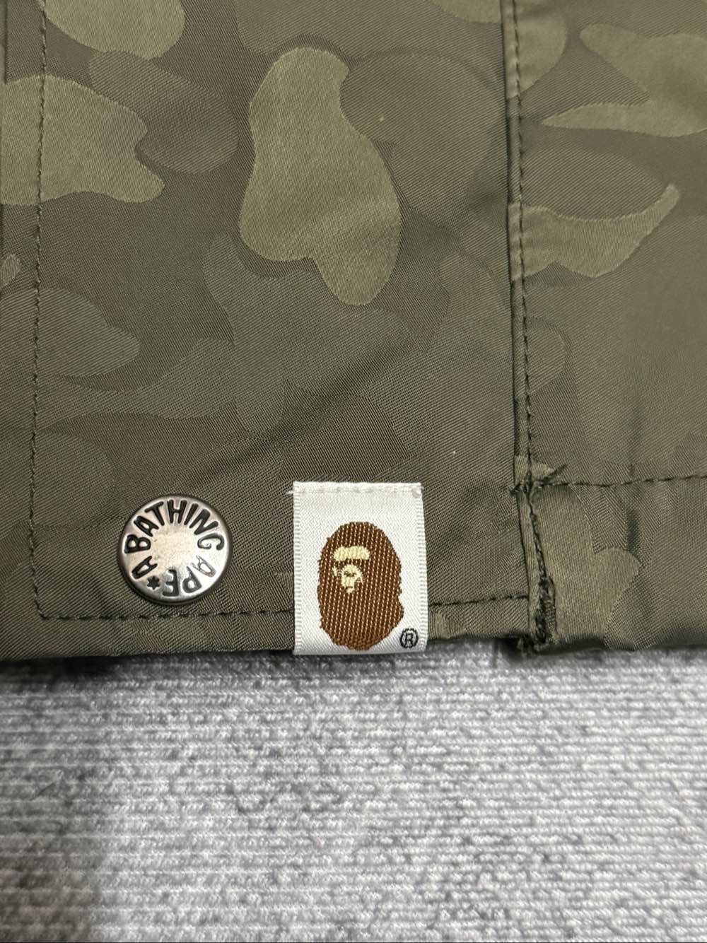 Bape A BATHING APE Camo Embroidered Hooded Jacket Size L Size US L / EU 52-54 / 3 - 9 Thumbnail