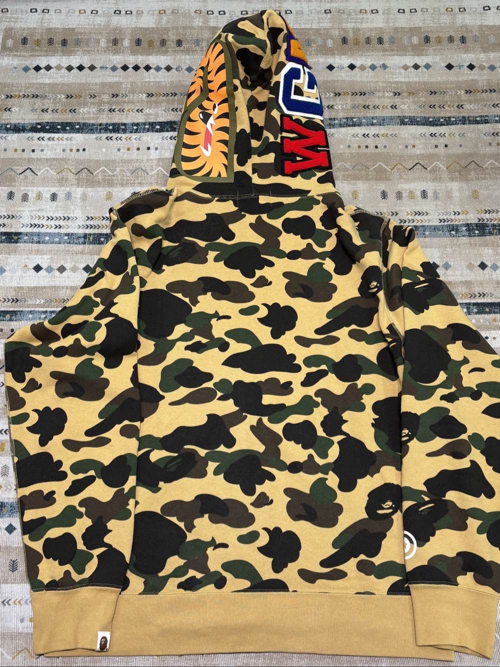 Bape A BATHING APE Camo Shark Full-Zip Hoodie Size XL Size US XL / EU 56 / 4 - 2 Thumbnail