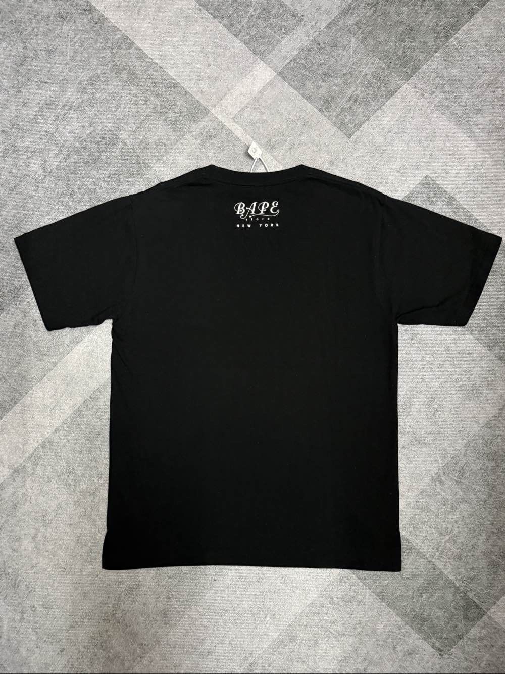 Bape A Bathing Ape Statue of Liberty Logo T-Shirt Size M Size US M / EU 48-50 / 2 - 2 Thumbnail