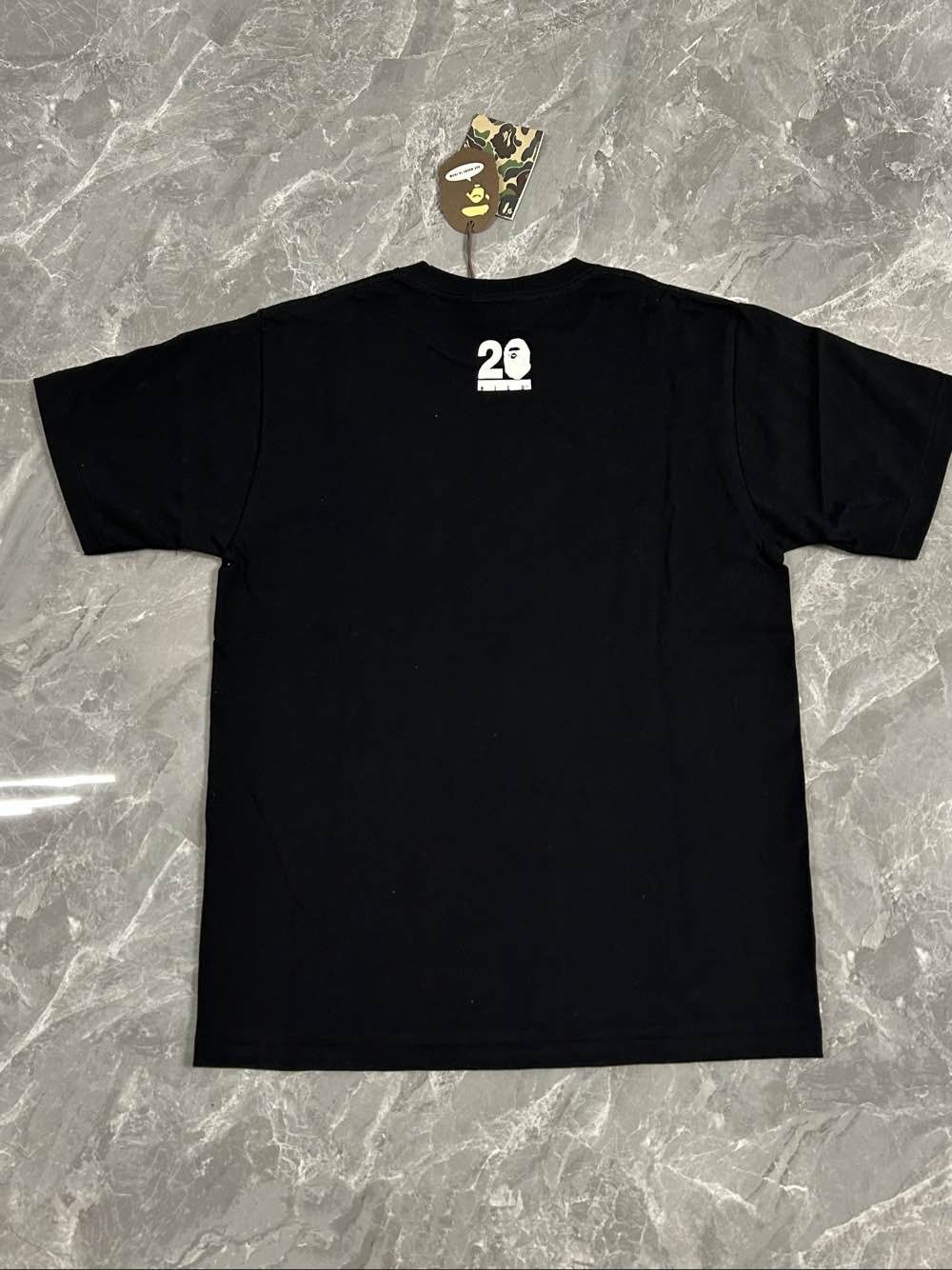 Bape A BATHING APE 20th Anniversary Graphic T-Shirt Size M Size US M / EU 48-50 / 2 - 2 Thumbnail