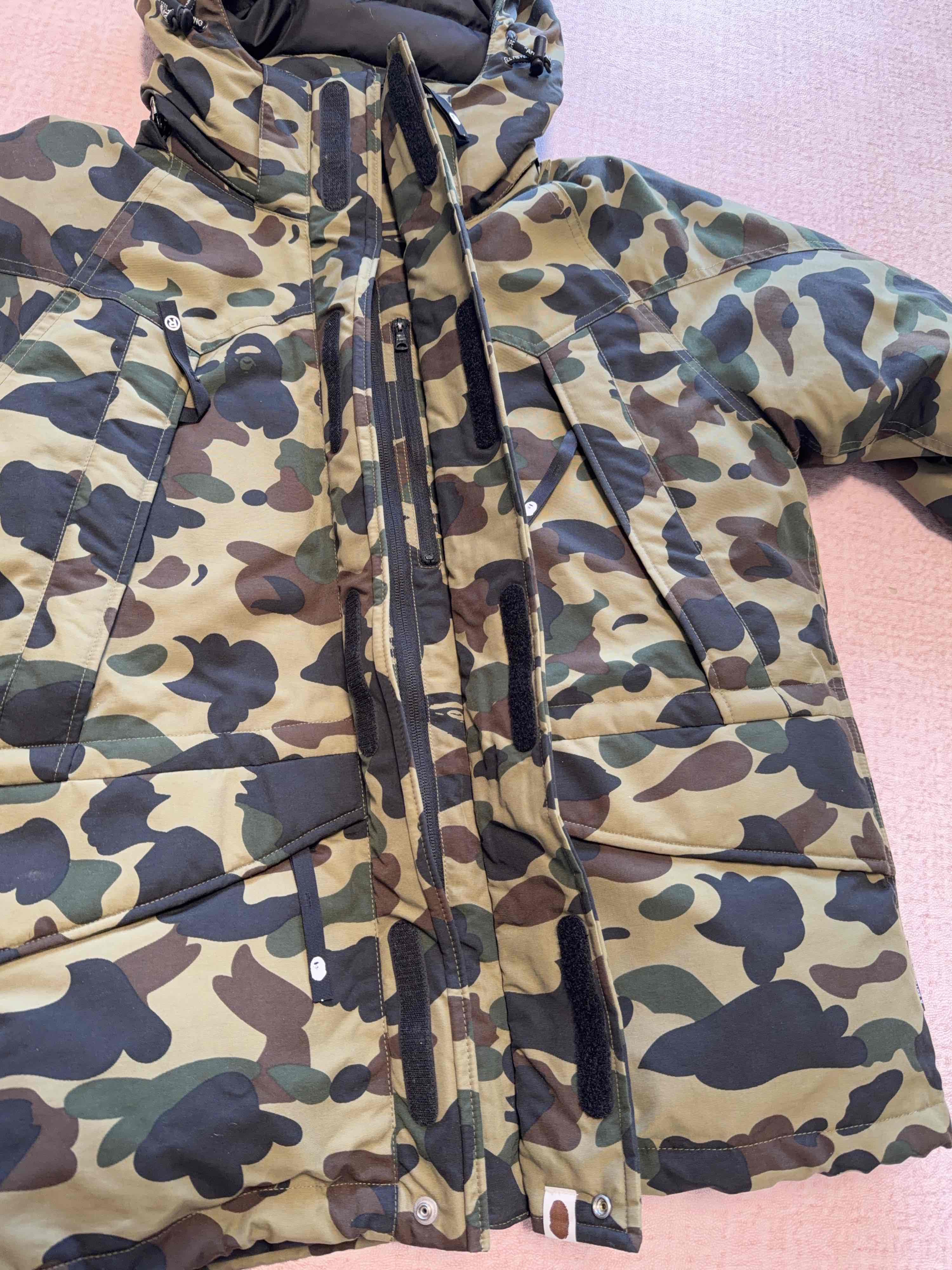 Bape A Bathing Ape 1st Camo Snowboard Down Jacket Size L Size US L / EU 52-54 / 3 - 7 Thumbnail