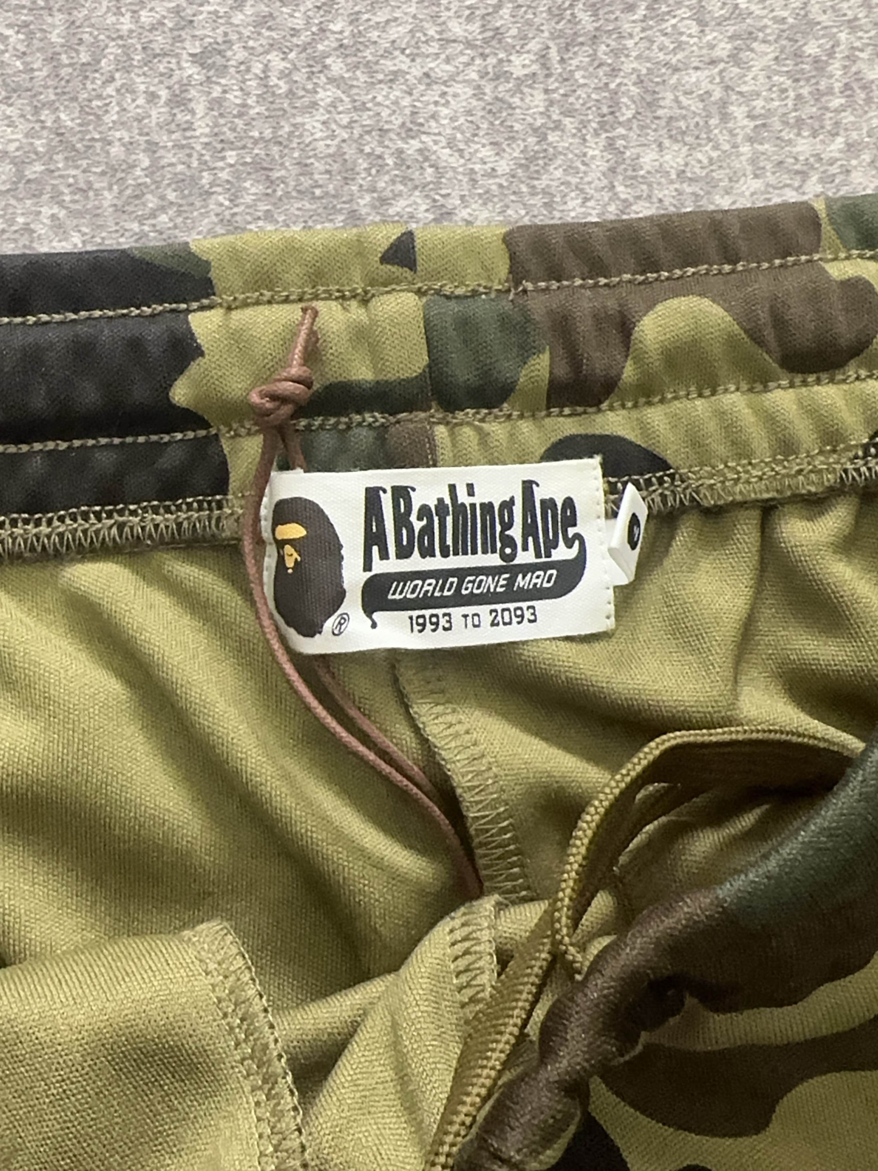 Bape A Bathing Ape Camo WGM Sweatpants Size S Size US 30 / EU 46 - 3 Thumbnail