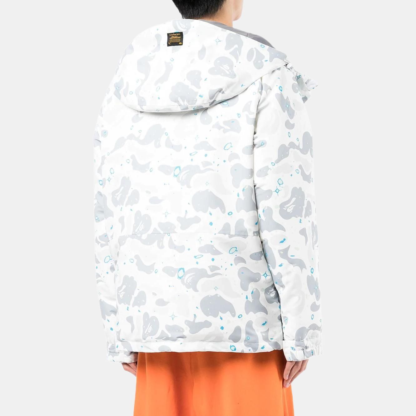 Bape A Bathing Ape Camo Down Jacket Size L Size US L / EU 52-54 / 3 - 6 Thumbnail