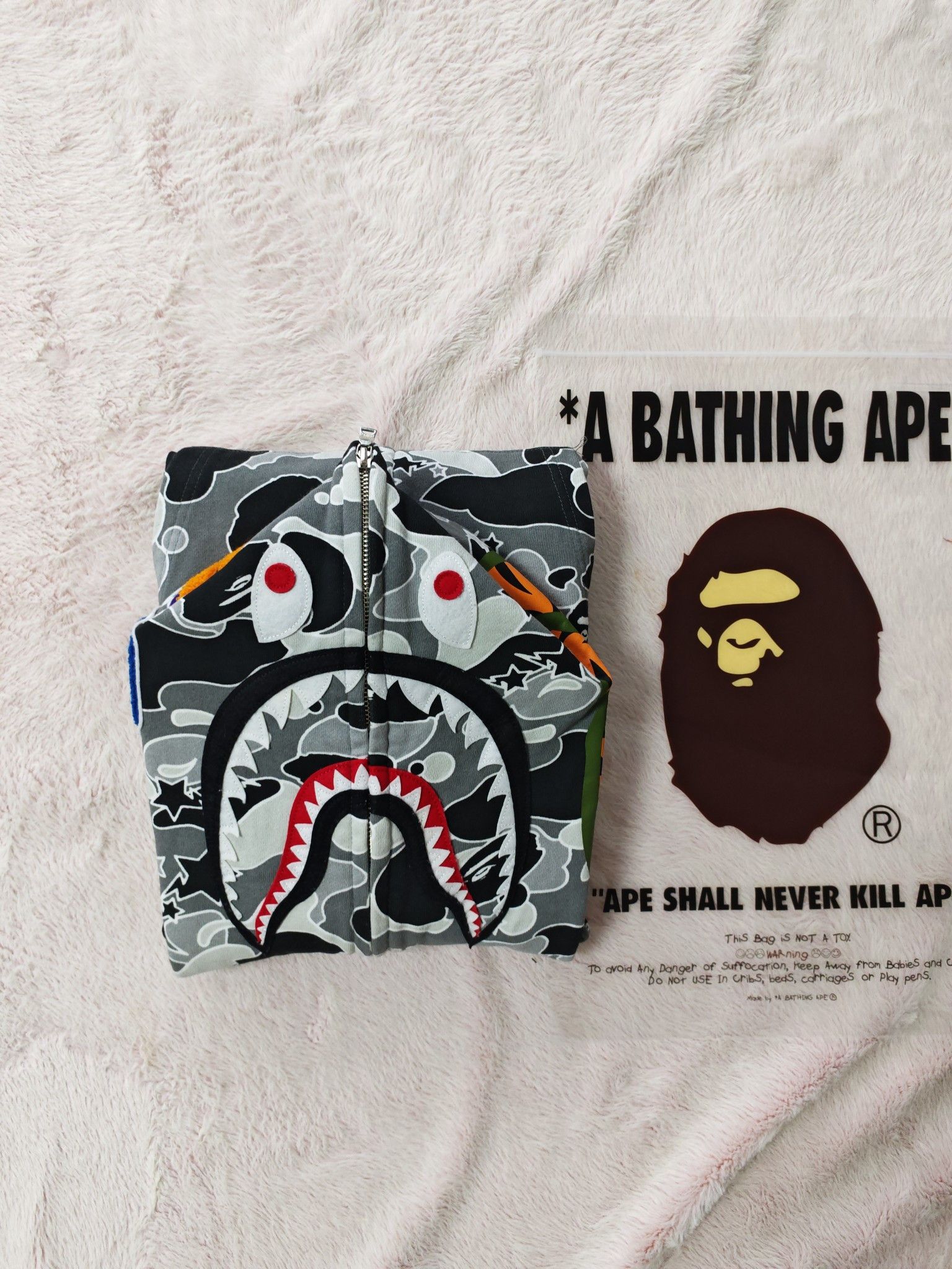 Bape A Bathing Ape Shark Camo Full Zip Hoodie Size M Size US M / EU 48-50 / 2 - 7 Thumbnail