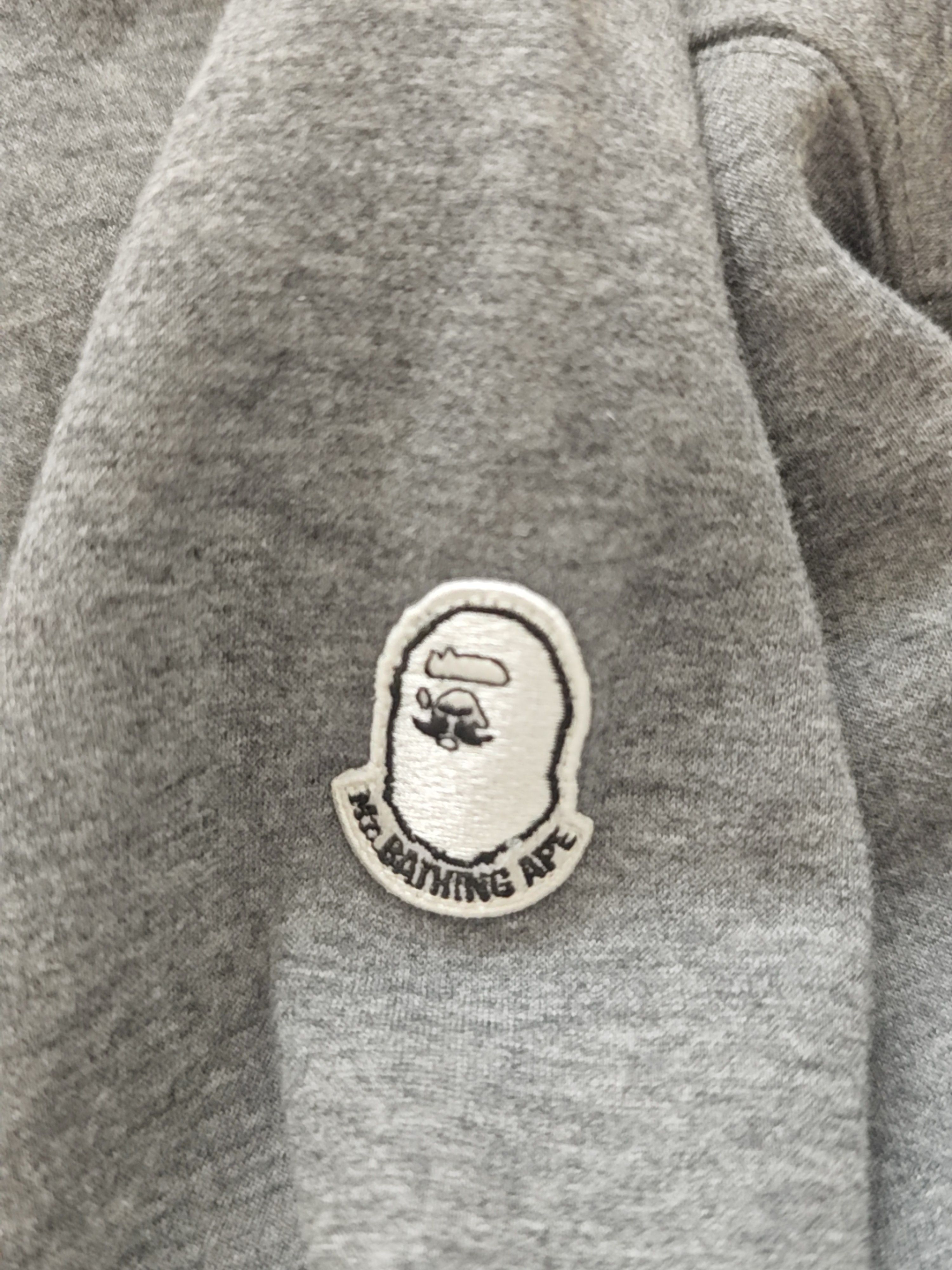 Bape A Bathing Ape Mr. Bathing Ape Logo Hoodie Size XL Size US XL / EU 56 / 4 - 5 Thumbnail