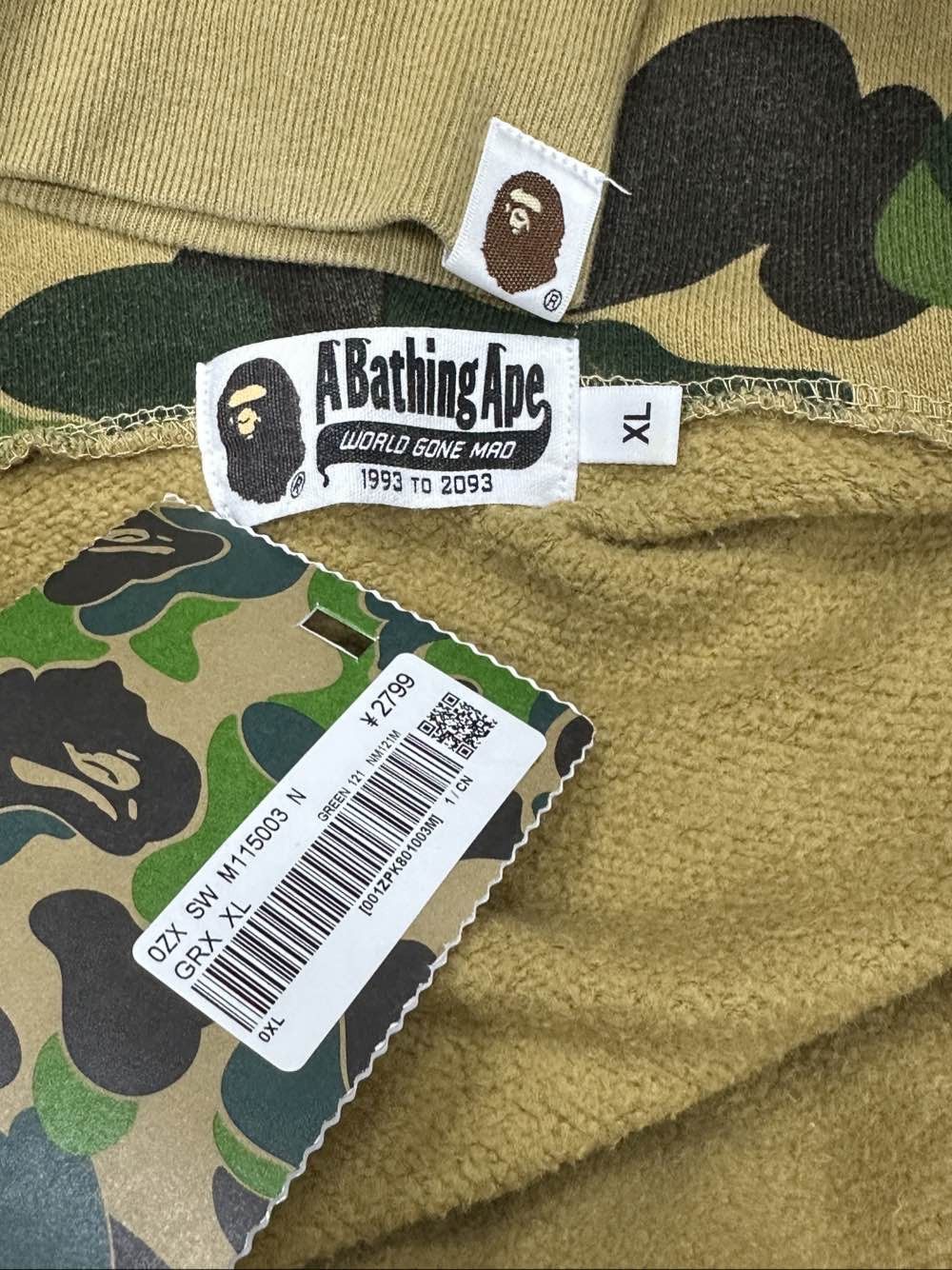 Bape A Bathing Ape Tiger Camo Full Zip Hoodie Size XL Size US XL / EU 56 / 4 - 3 Thumbnail