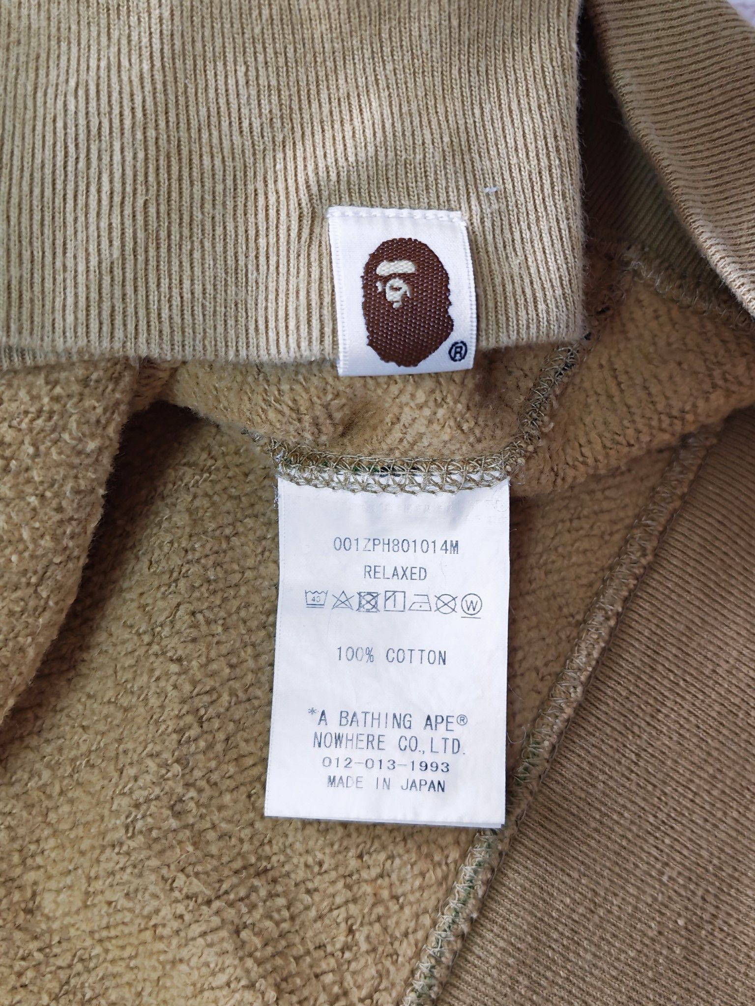 Bape A Bathing Ape Camo Logo Zip Hoodie Size L Size US L / EU 52-54 / 3 - 4 Thumbnail