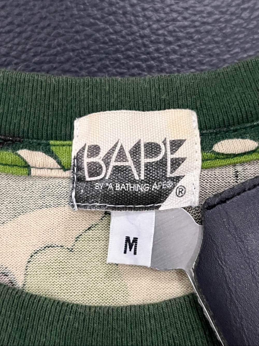 Bape A Bathing Ape Green Camo T-Shirt Size M Size US M / EU 48-50 / 2 - 3 Thumbnail