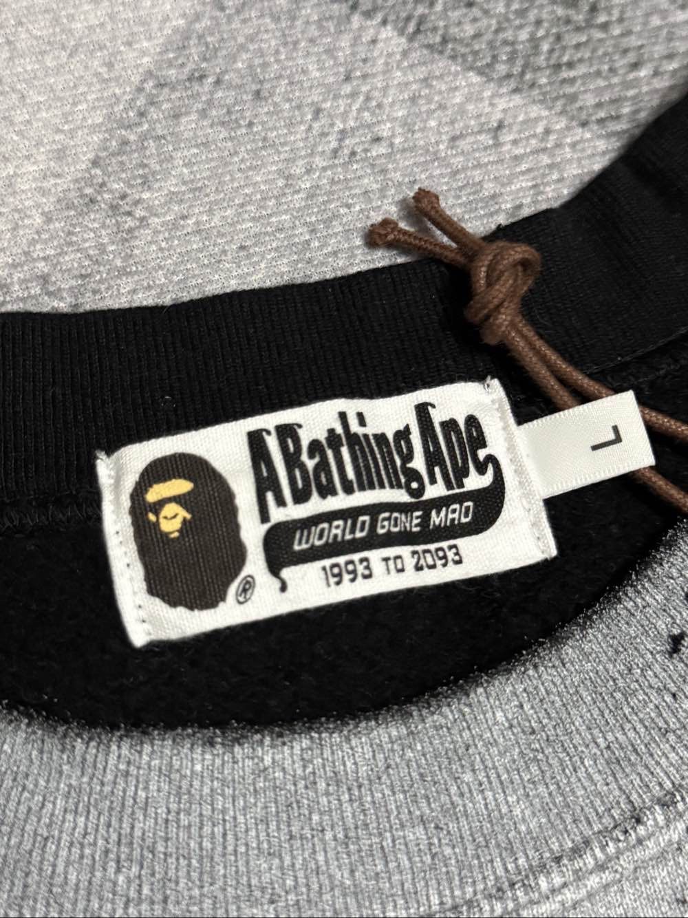 Bape A Bathing Ape Distressed Ape Head Sweatshirt Size L Size US L / EU 52-54 / 3 - 3 Thumbnail