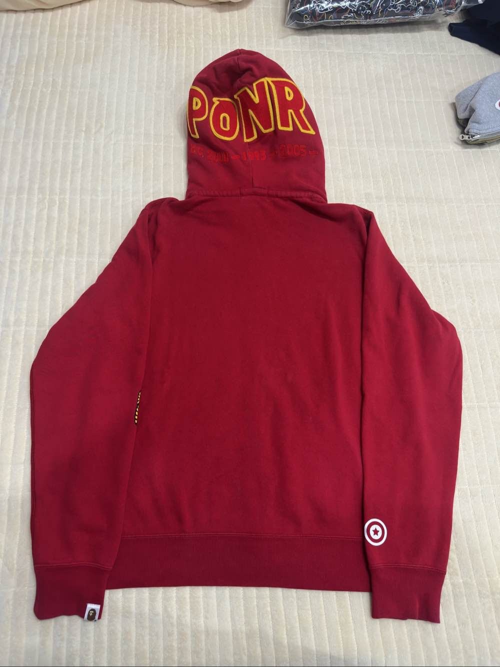 Bape A BATHING APE Red Shark Zip-Up Hoodie Size L Size US L / EU 52-54 / 3 - 2 Thumbnail
