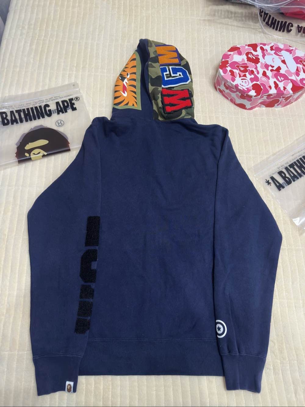 Bape A Bathing Ape Navy Shark Full Zip Hoodie Size L Size US M / EU 48-50 / 2 - 2 Thumbnail