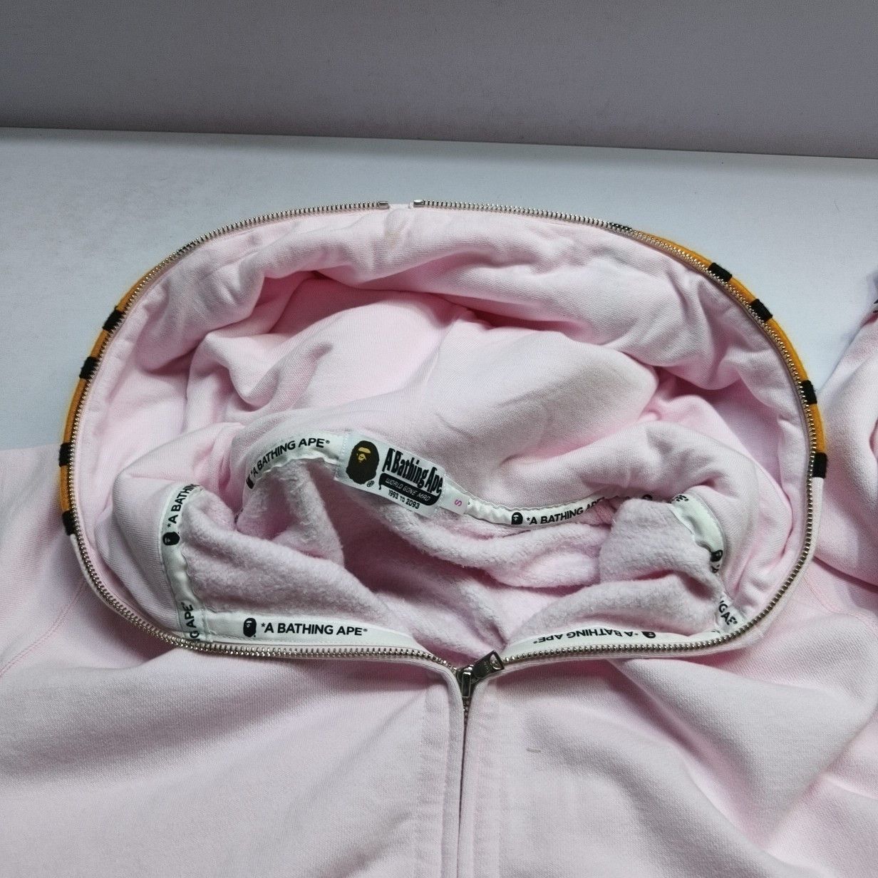Bape A Bathing Ape Camo Shark Zip-Up Hoodie Pink Size S / US 4 / IT 40 - 9 Thumbnail
