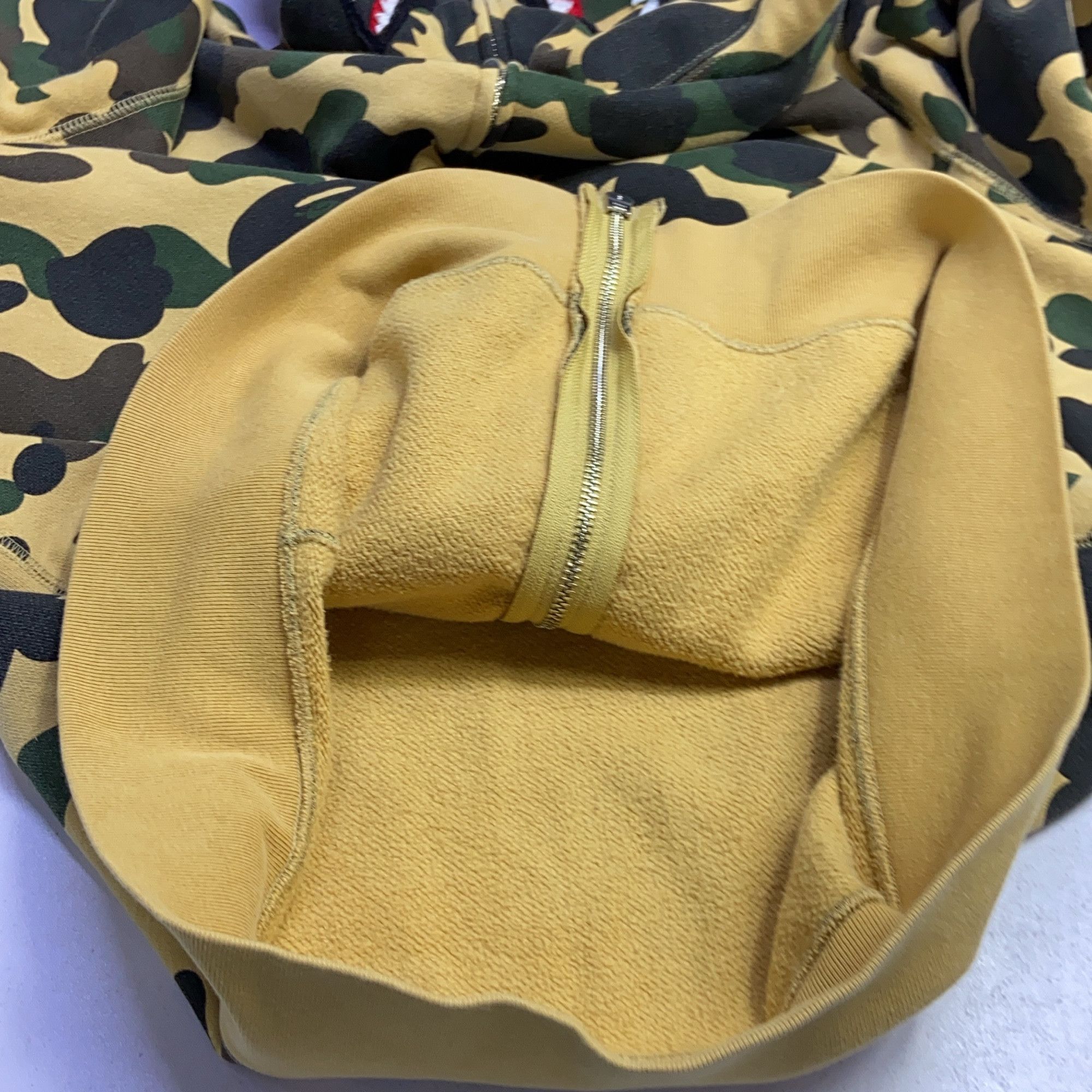 Bape A BATHING APE Camo Shark Full Zip Hoodie XL Size US XL / EU 56 / 4 - 11 Thumbnail