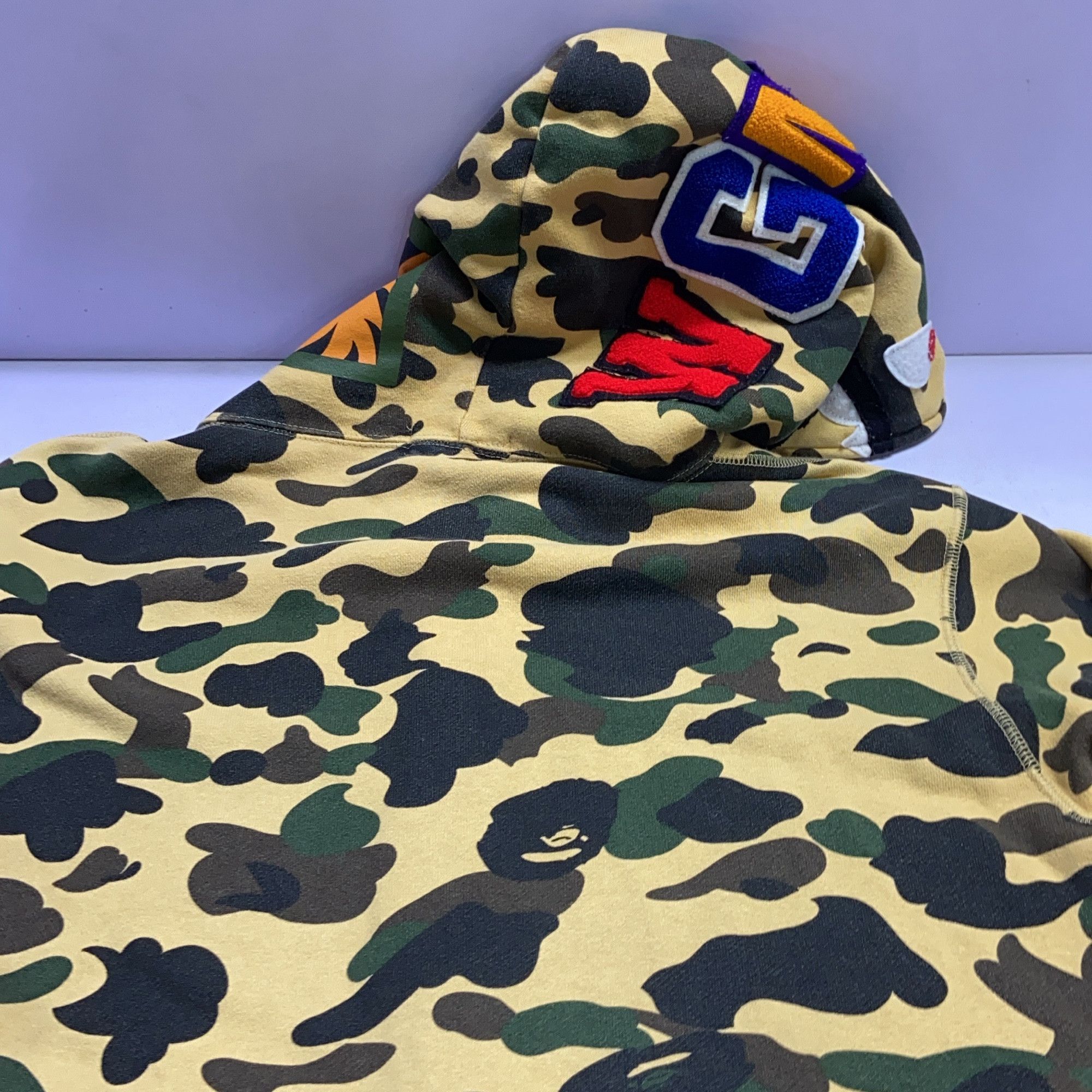Bape A BATHING APE Camo Shark Full Zip Hoodie XL Size US XL / EU 56 / 4 - 5 Thumbnail