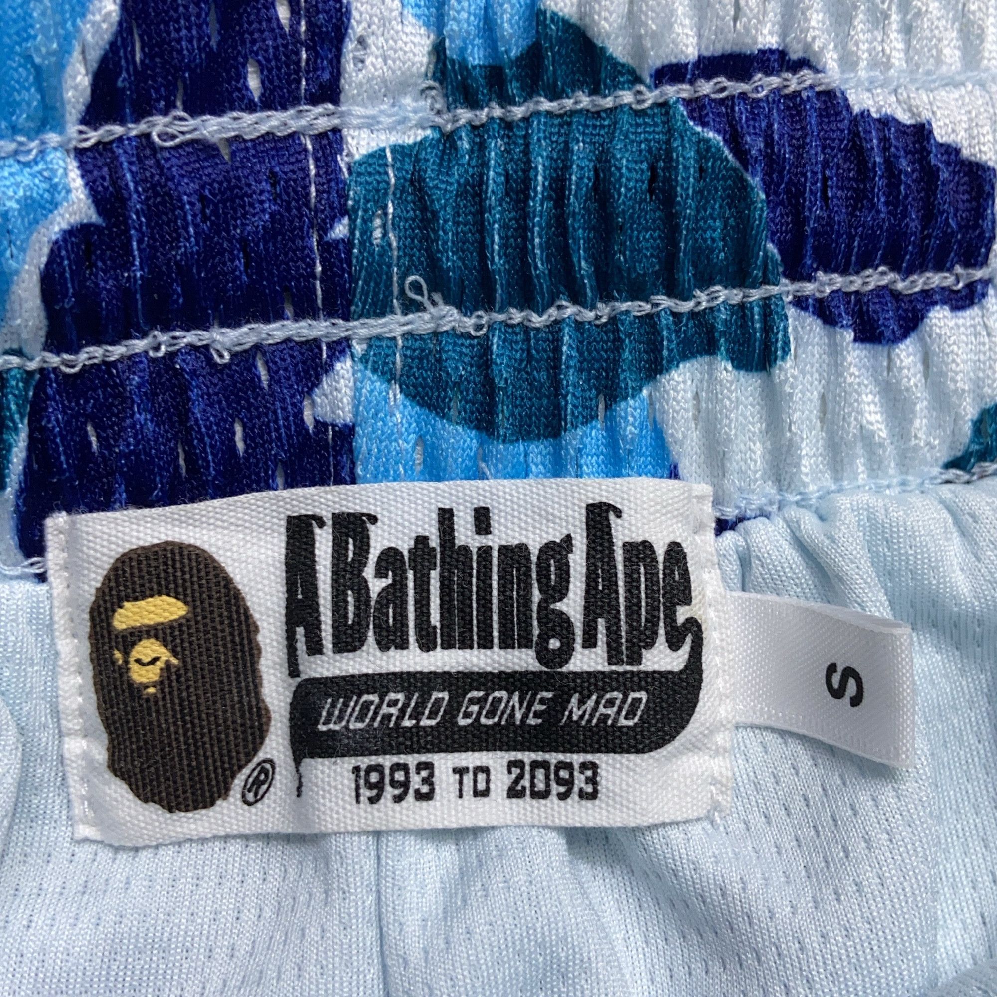 Bape A BATHING APE Camo Basketball Shorts Size S Size US 30 / EU 46 - 3 Thumbnail