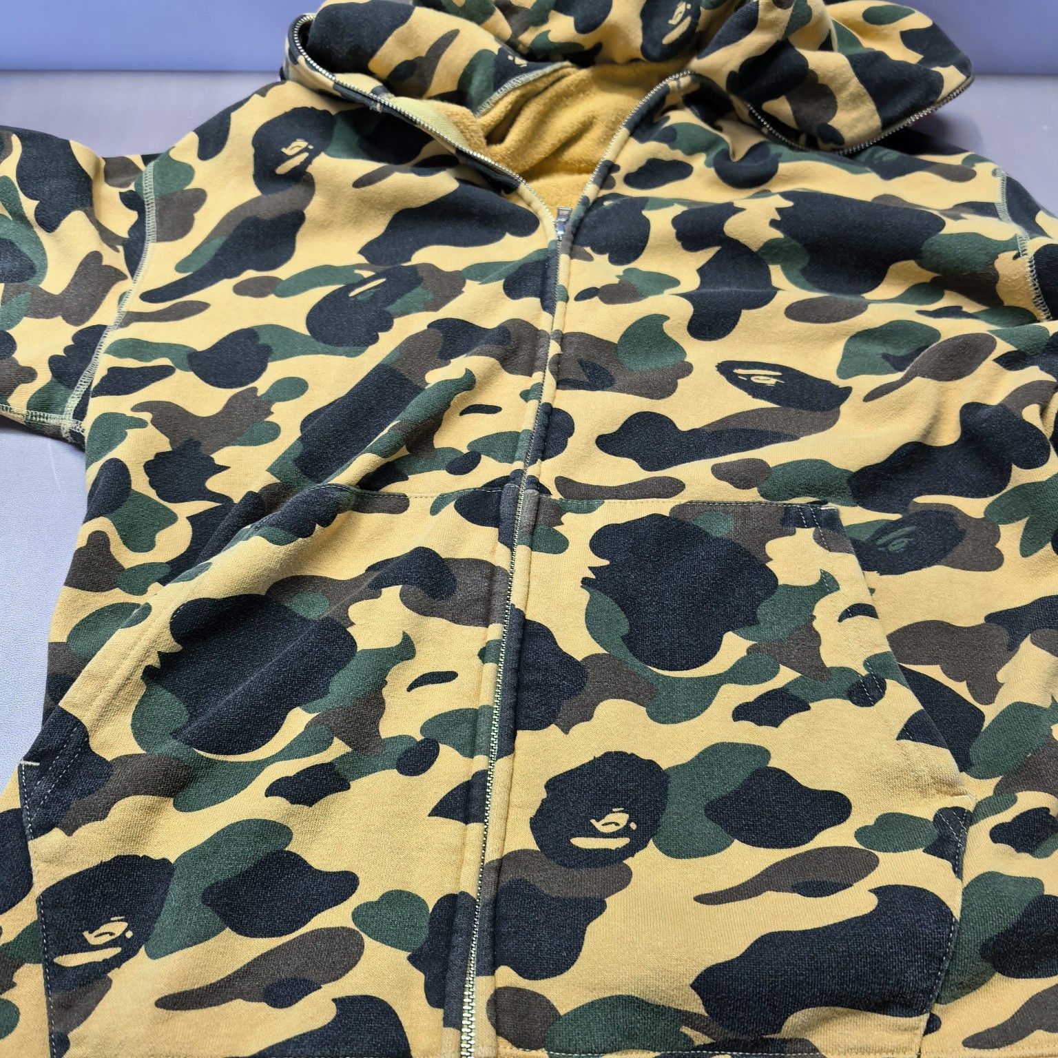 Bape A BATHING APE Camo Shark Hoodie Size 3XL Size US XXL / EU 58 / 5 - 10 Thumbnail