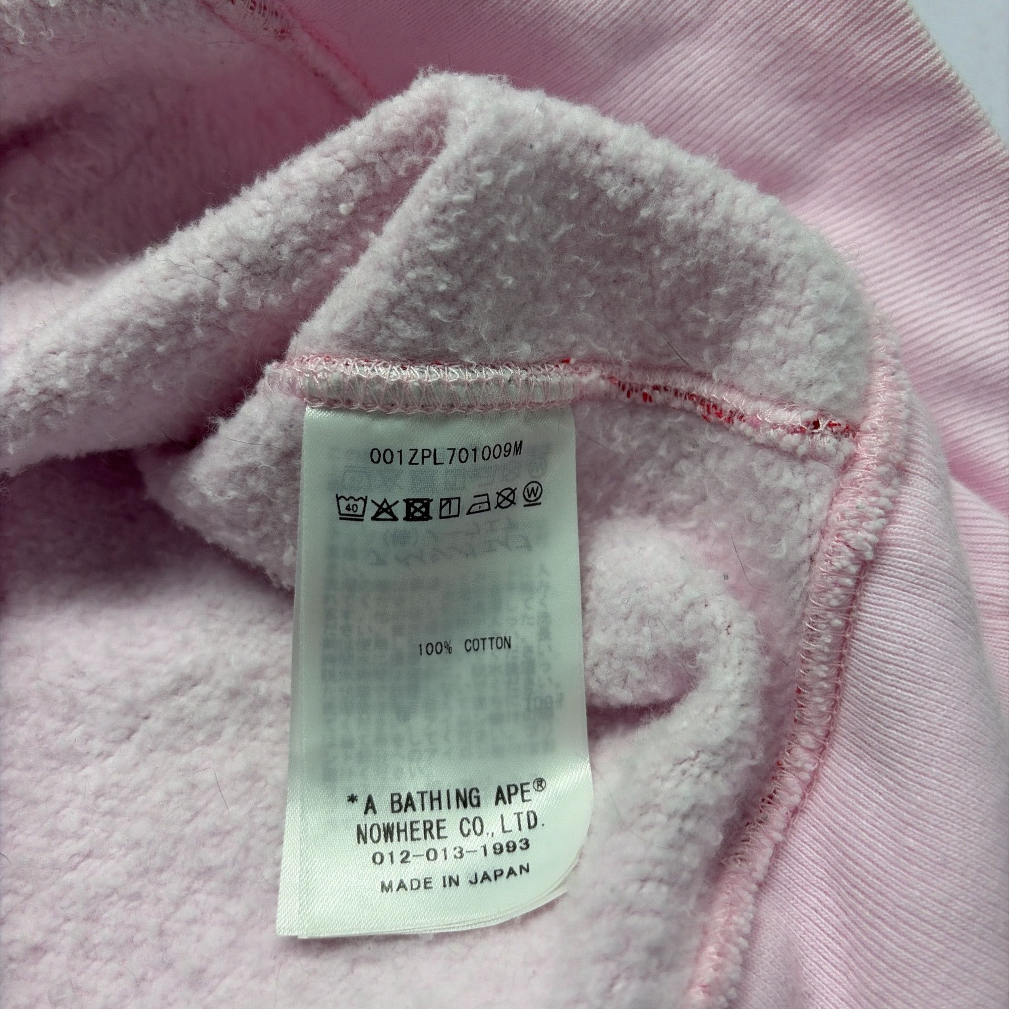 Bape A Bathing Ape Pink Camo Shark Hoodie Size L Size US L / EU 52-54 / 3 - 3 Thumbnail