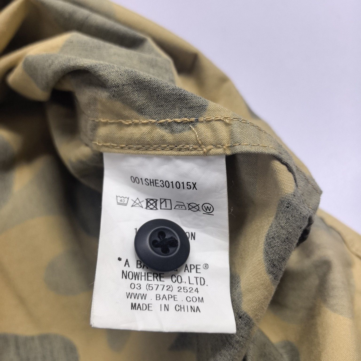 Bape A Bathing Ape Camo Shark Button Up Shirt XL Size US XL / EU 56 / 4 - 4 Thumbnail