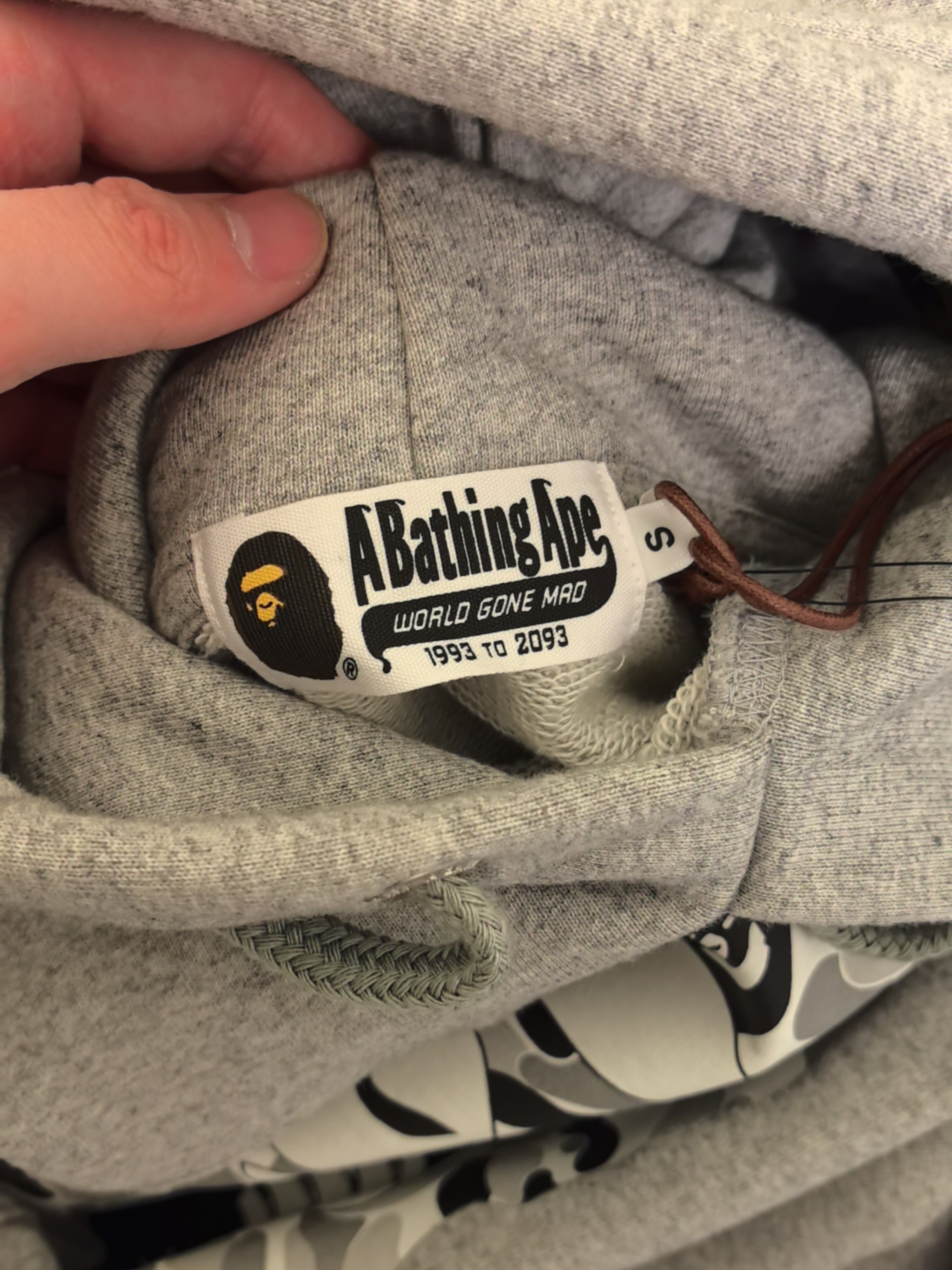 Bape A Bathing Ape x New Balance Logo Hoodie Size S Size US S / EU 44-46 / 1 - 3 Thumbnail
