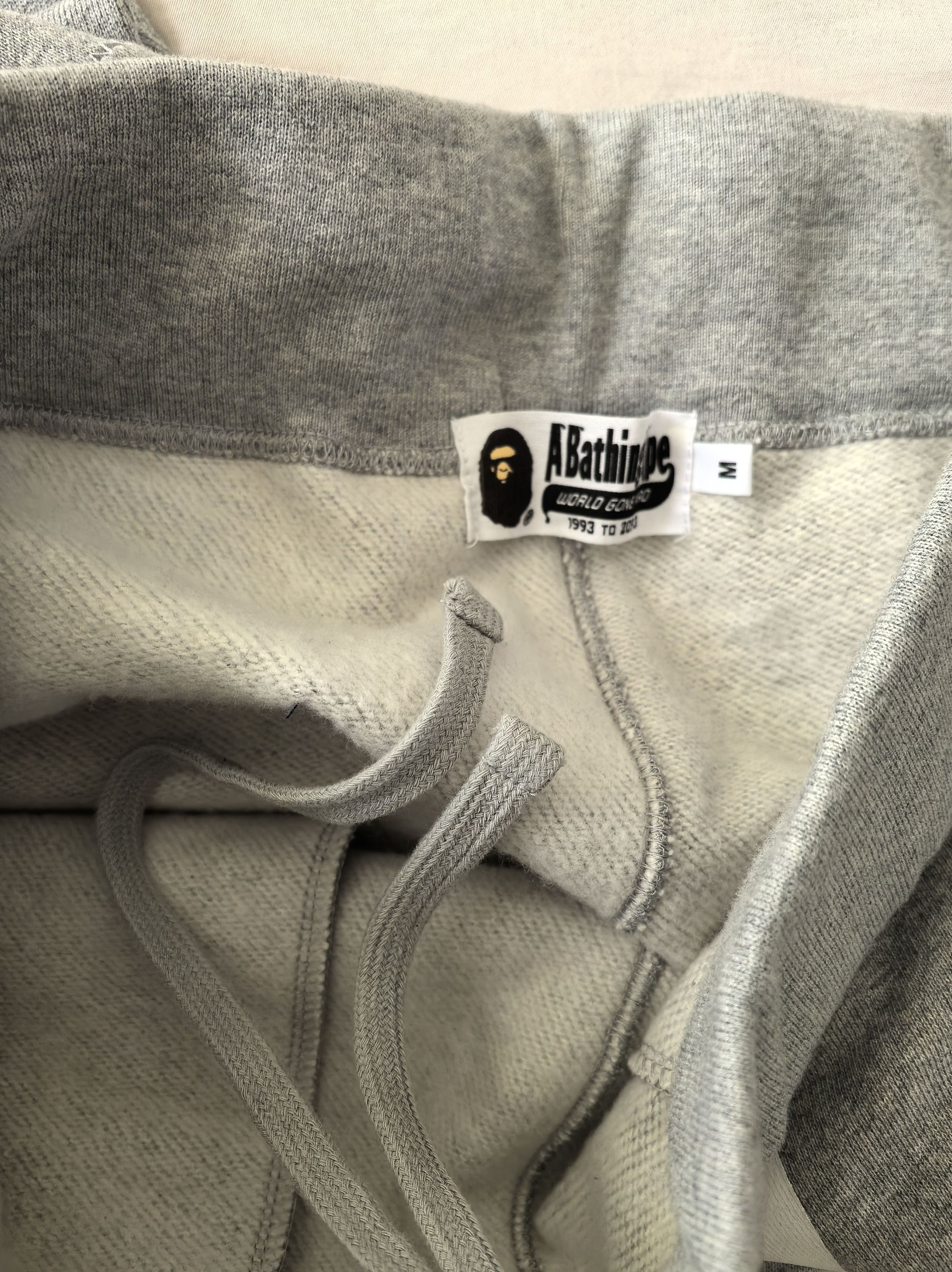 Bape A Bathing Ape Shark Sweatpants Size M Size US 32 / EU 48 - 3 Thumbnail