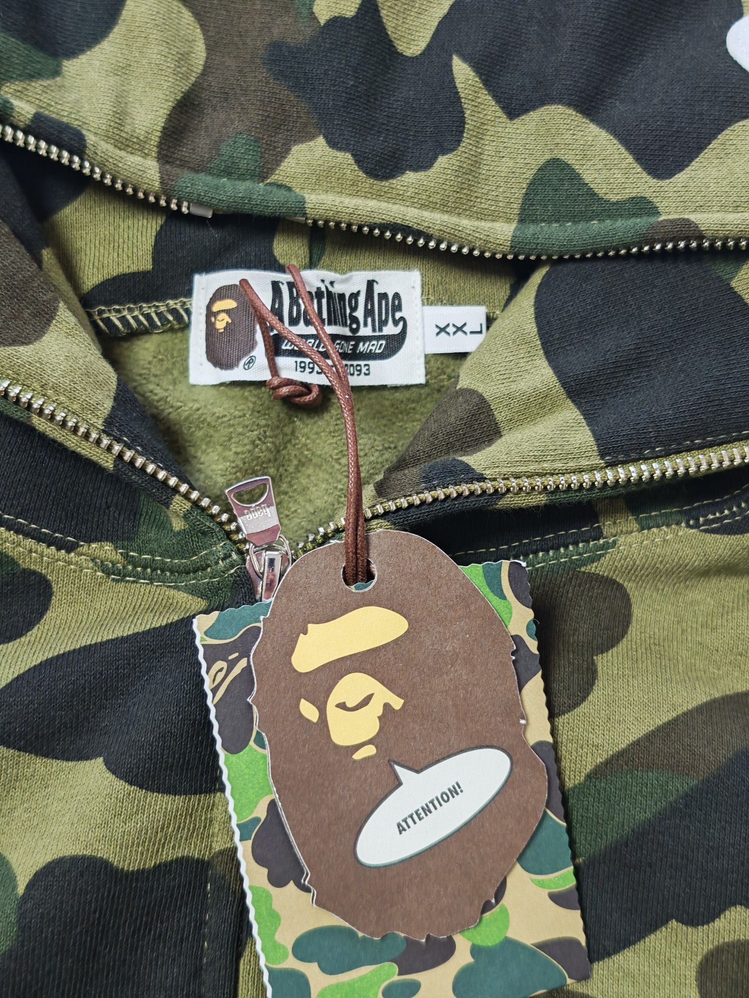 Bape A BATHING APE Green Camo Shark Hoodie Size XXL Size US XXL / EU 58 / 5 - 3 Thumbnail