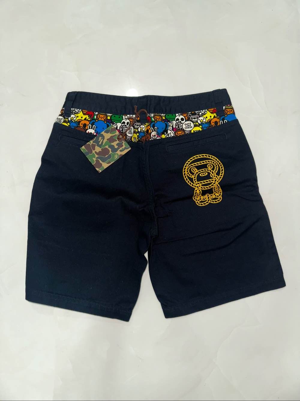 Bape A BATHING APE Cartoon Print Shorts Size M Size US 32 / EU 48 - 2 Thumbnail