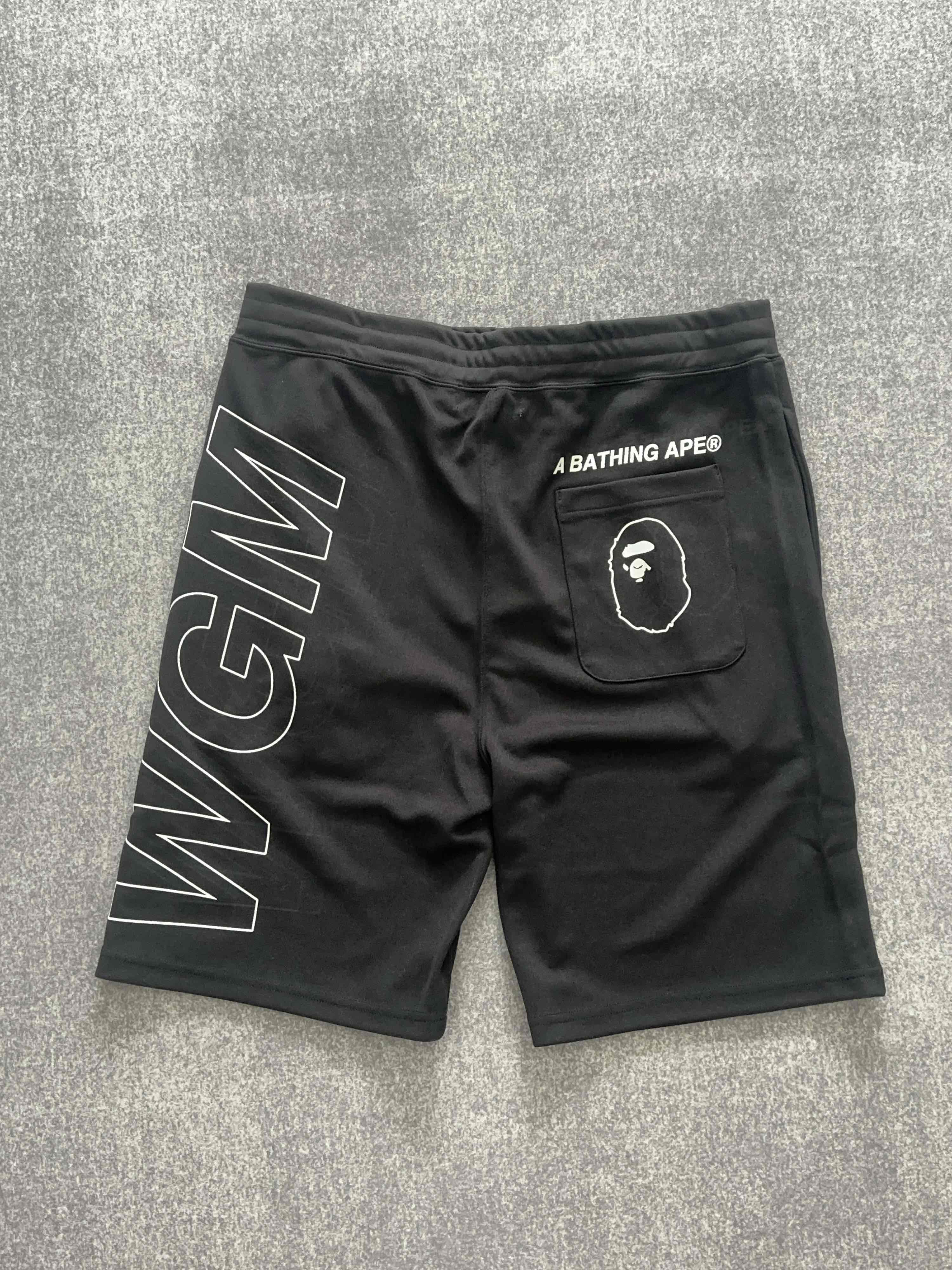 Bape A Bathing Ape Logo Print Shorts Size L Size US 34 / EU 50 - 2 Thumbnail