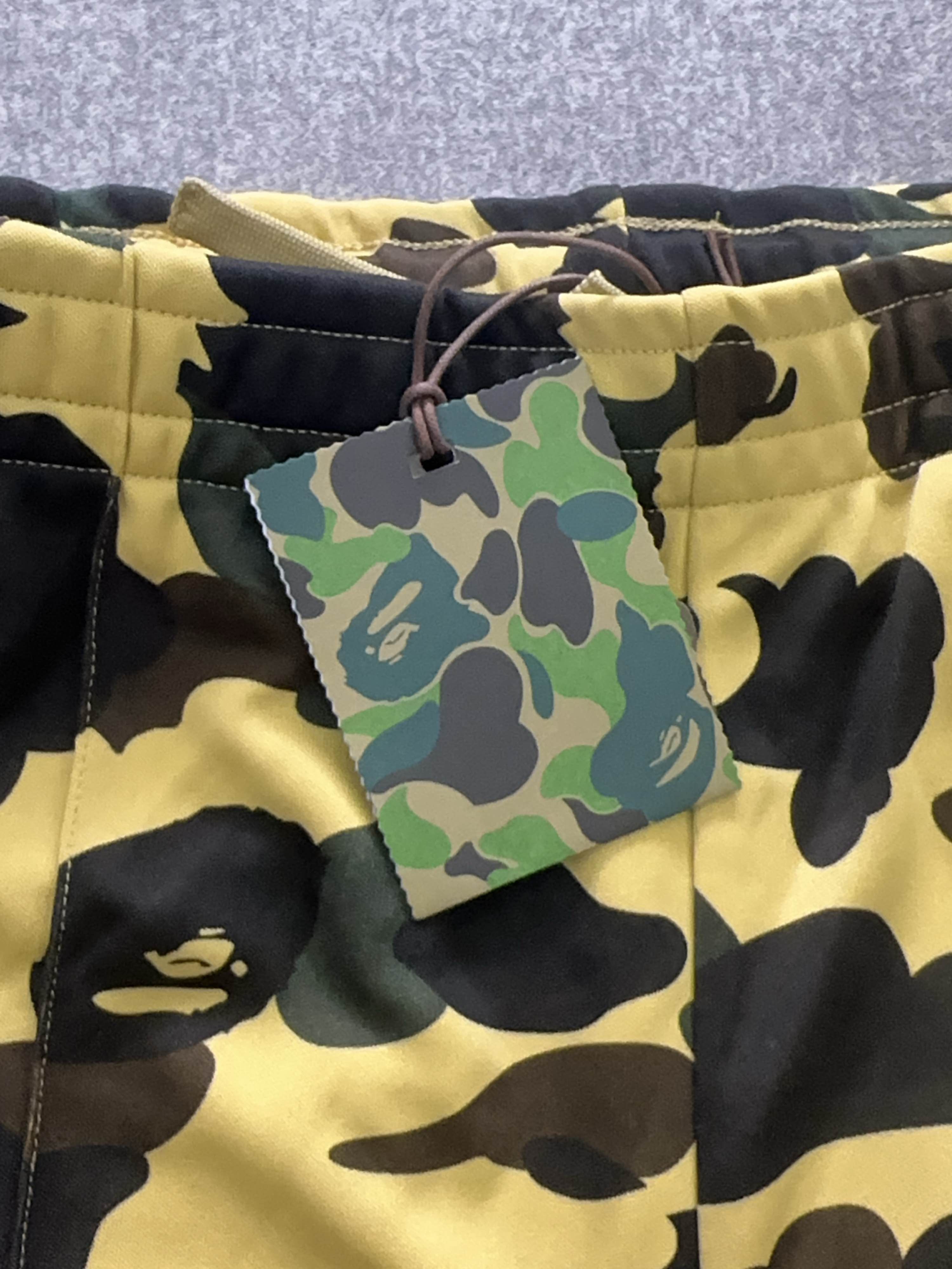 Bape A Bathing Ape Camo Sweatpants Size XL Size US 36 / EU 52 - 5 Thumbnail