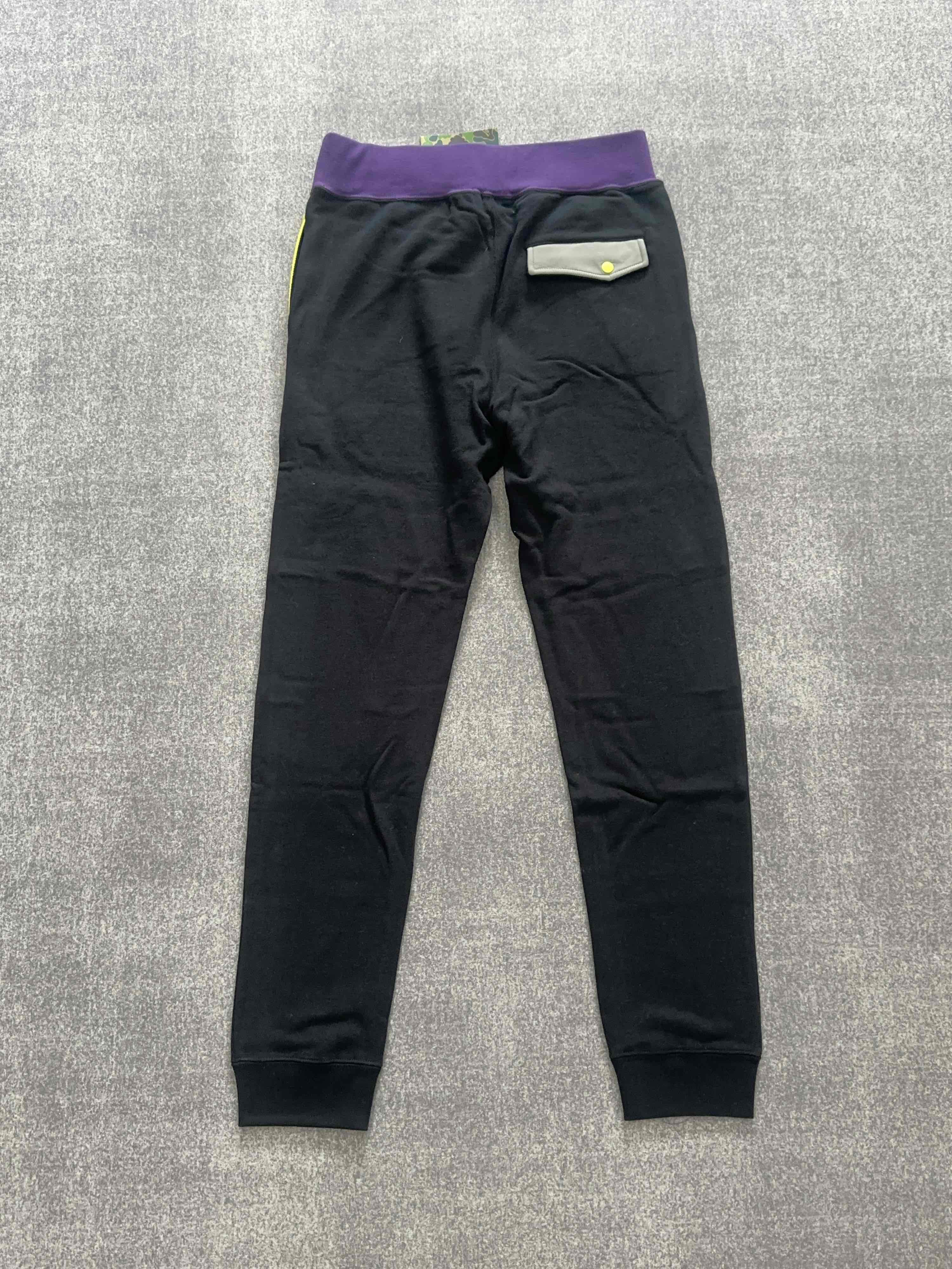 Bape A BATHING APE Logo Sweatpants Size S Size US 30 / EU 46 - 2 Thumbnail