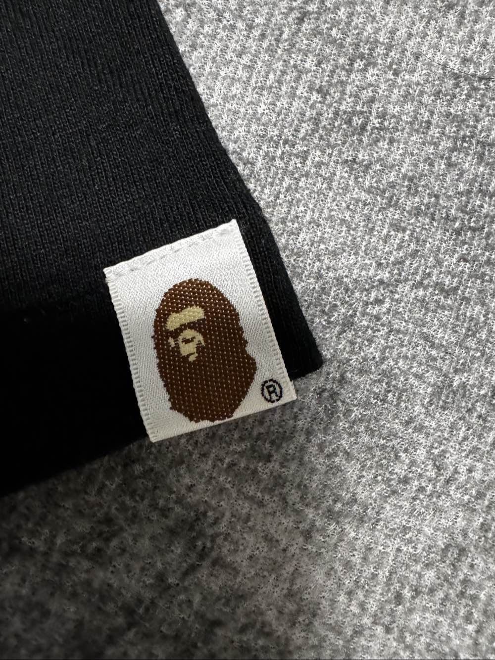 Bape A Bathing Ape Baby Milo Aliens T-Shirt Size M Size US M / EU 48-50 / 2 - 6 Thumbnail