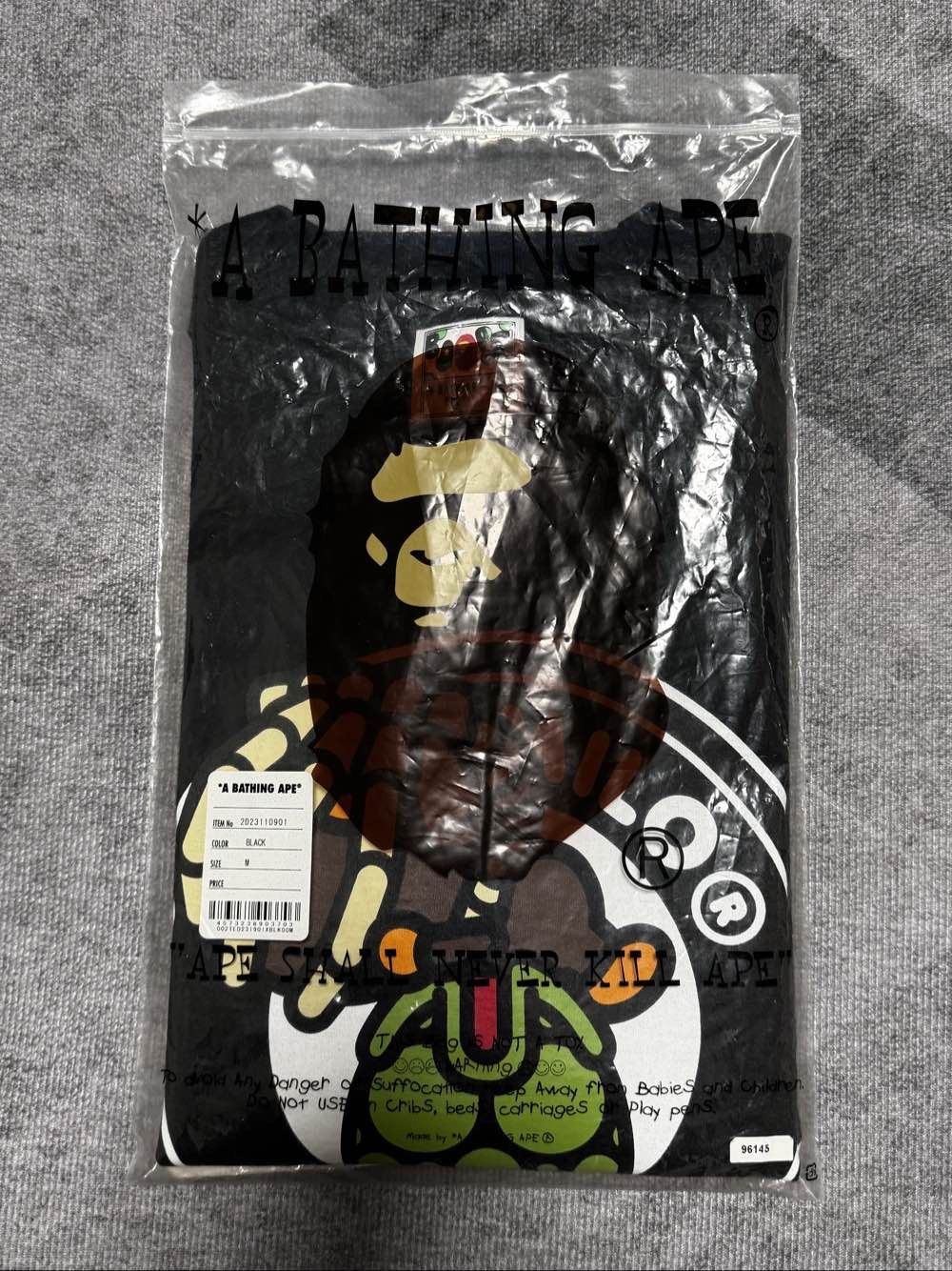 Bape A Bathing Ape Baby Milo Aliens T-Shirt Size M Size US M / EU 48-50 / 2 - 5 Thumbnail