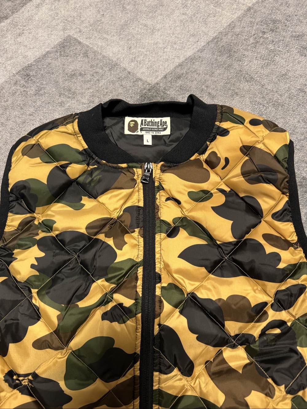 Bape A Bathing Ape Camo Down Vest Size L Size US L / EU 52-54 / 3 - 3 Thumbnail