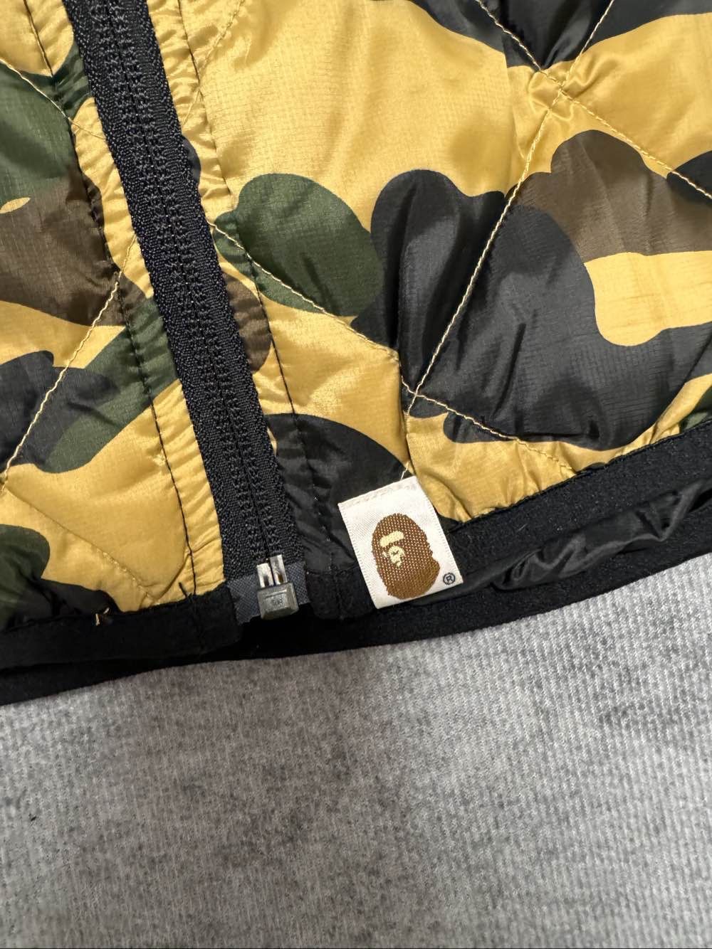 Bape A Bathing Ape Camo Down Vest Size L Size US L / EU 52-54 / 3 - 6 Thumbnail