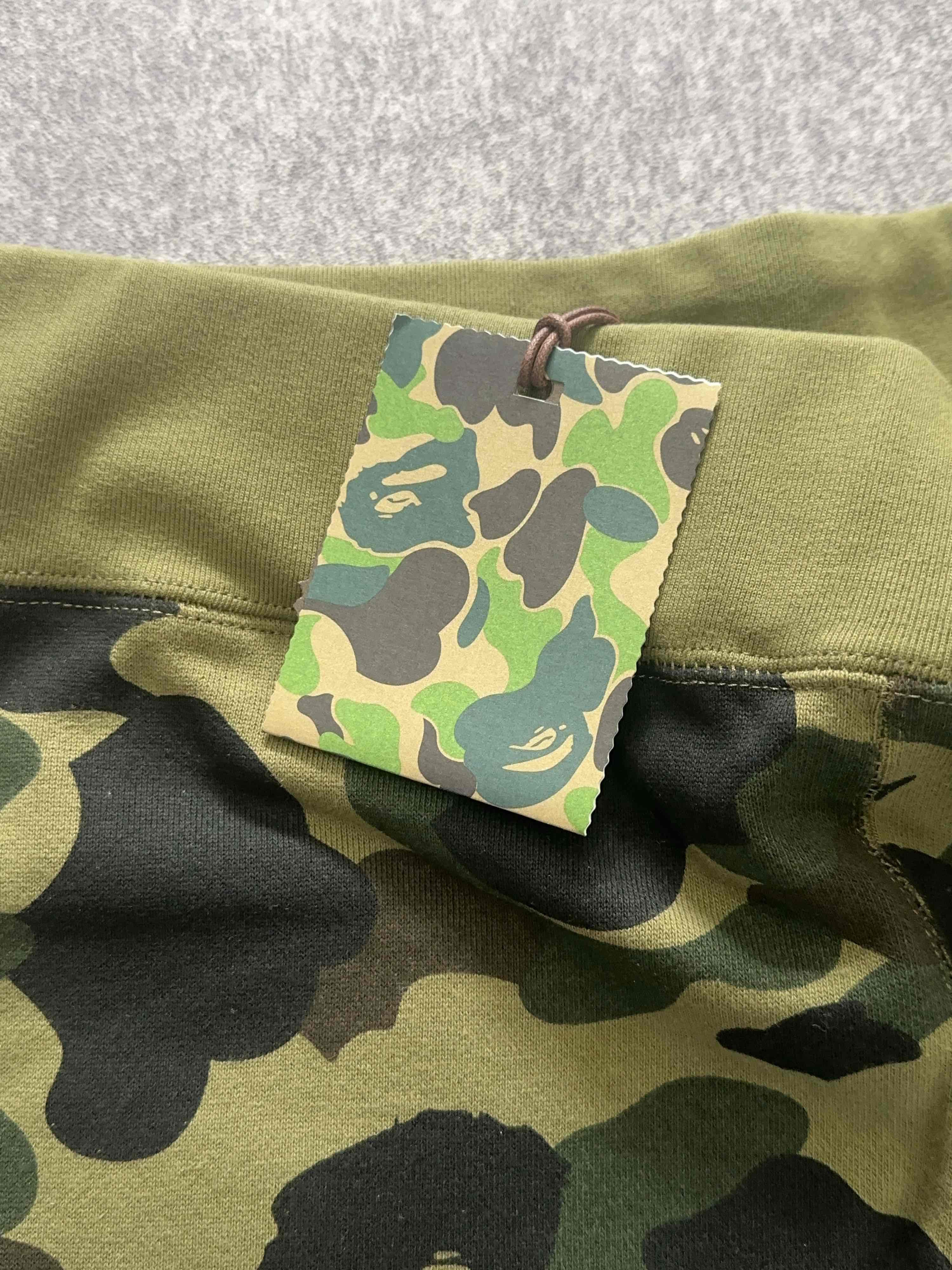 Bape A Bathing Ape Apes Together Strong Camo Shorts XL Size US 36 / EU 52 - 5 Thumbnail