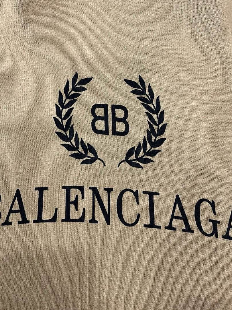Balenciaga Balenciaga Laurel Logo Hoodie Size XS Size US XS / EU 42 / 0 - 6 Thumbnail