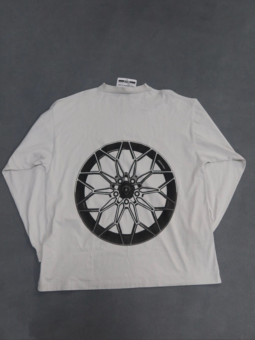 Balenciaga Balenciaga x Lamborghini Car Print Long Sleeve T-Shirt US S Size US S / EU 44-46 / 1 - 2 Thumbnail