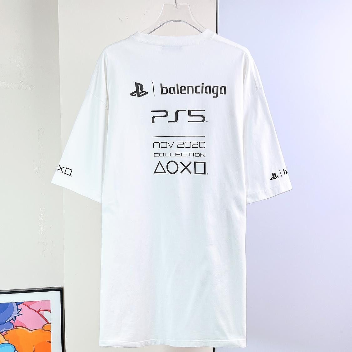 Balenciaga Balenciaga x PlayStation PS5 Graphic T-Shirt Size XS Size US XS / EU 42 / 0 - 2 Thumbnail