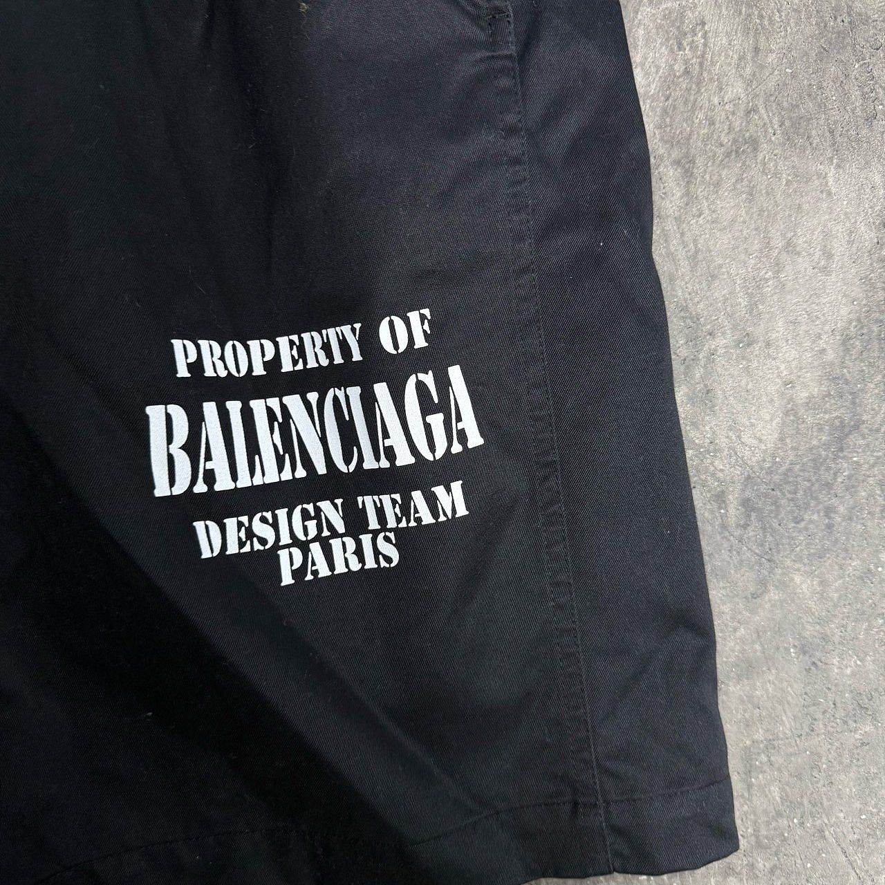 Balenciaga Balenciaga Property Of Logo Nylon Shorts Size US 30 Size US 30 / EU 46 - 6 Thumbnail
