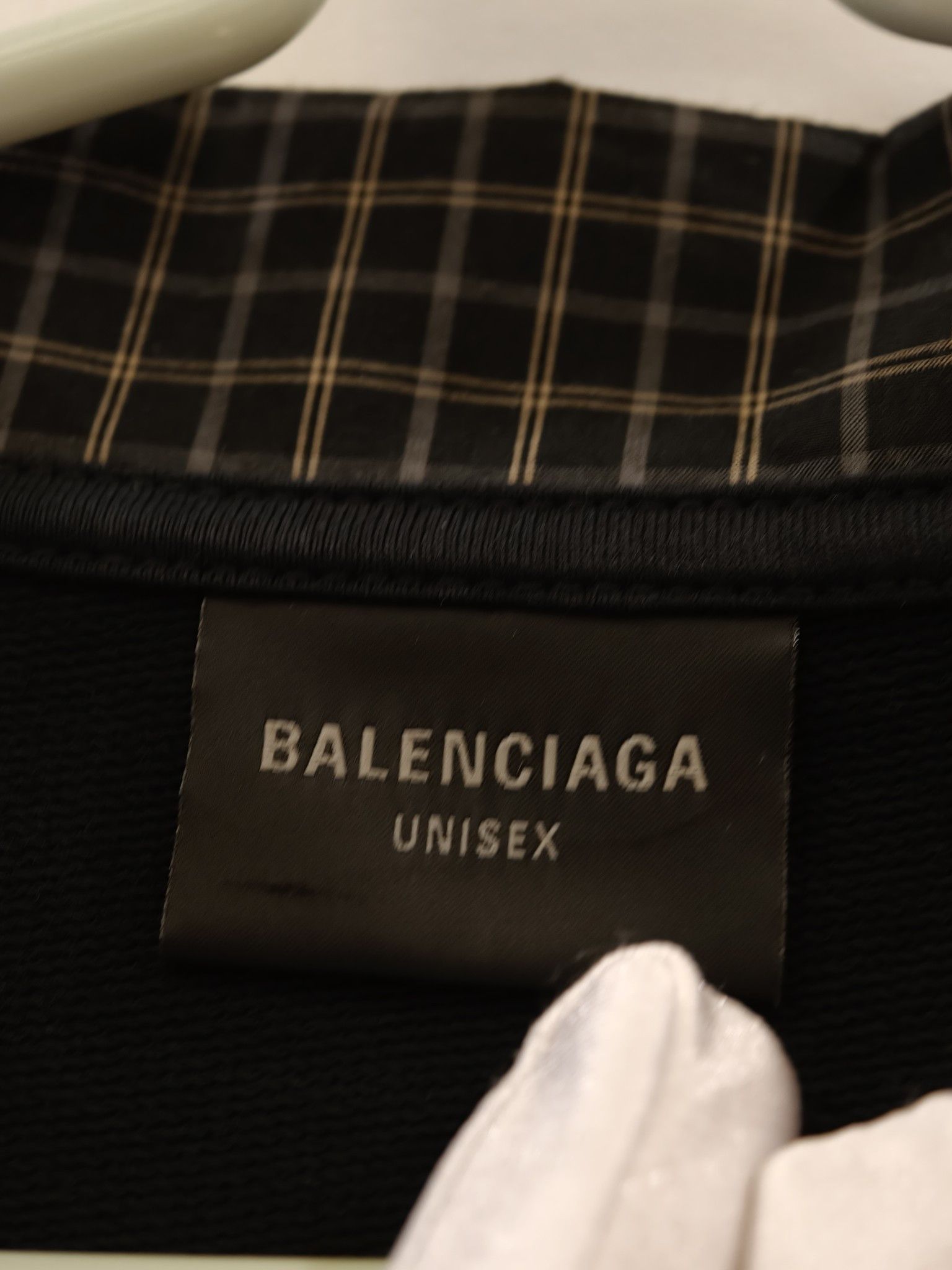 Balenciaga Balenciaga Plaid Collar Long Sleeve Polo Size XL Size US XL / EU 56 / 4 - 3 Thumbnail