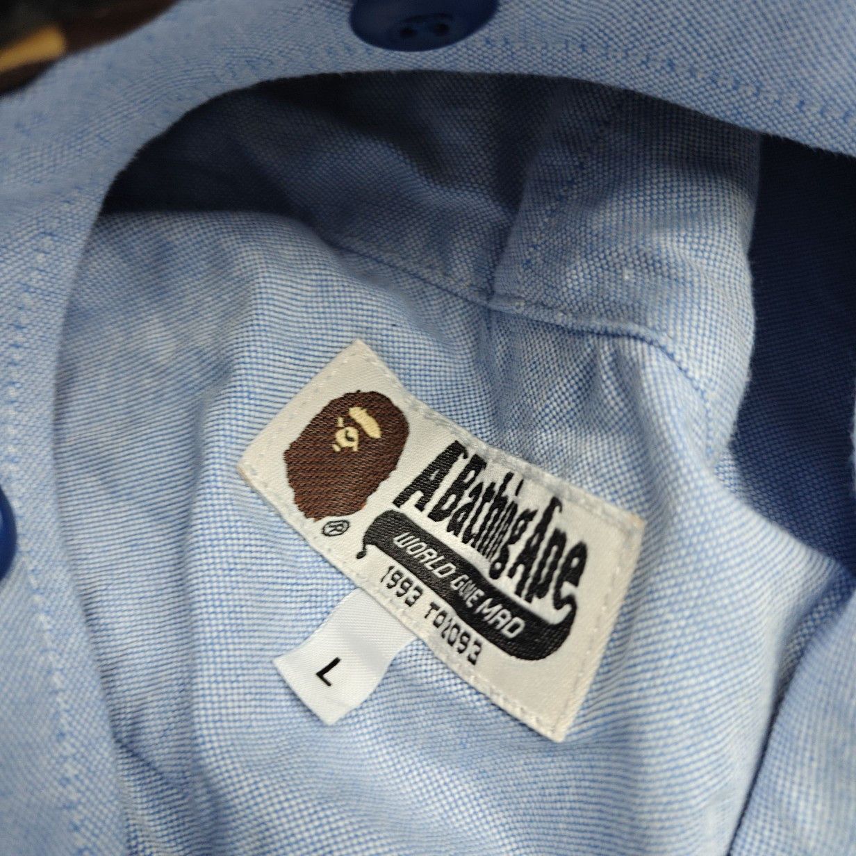 Bape A Bathing Ape Camo Shark Button Up Shirt Size L Size US L / EU 52-54 / 3 - 2 Thumbnail