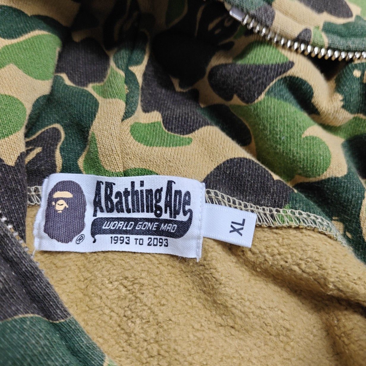 Bape A BATHING APE Camo Shark Full Zip Hoodie XL Size US XL / EU 56 / 4 - 4 Thumbnail