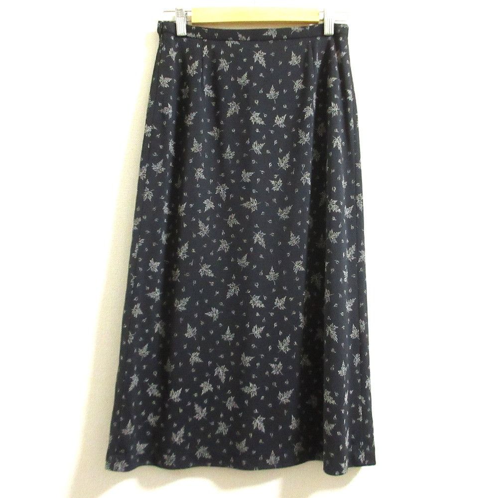 Burberry Burberry Burberry London Printed 3piece Top Shirt Skirt Set Textile Tops DUTY FREE for USA Size ONE SIZE - 10 Thumbnail