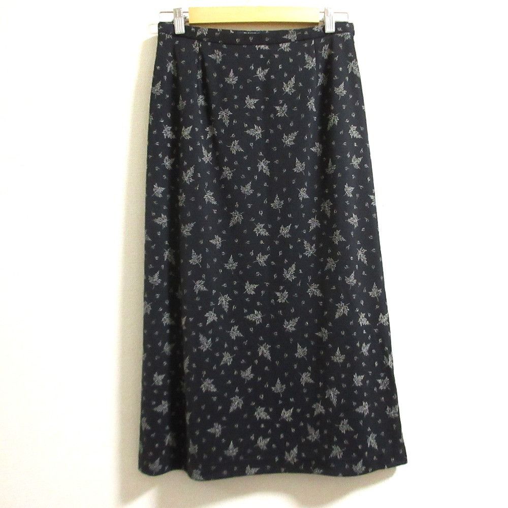 Burberry Burberry Burberry London Printed 3piece Top Shirt Skirt Set Textile Tops DUTY FREE for USA Size ONE SIZE - 9 Thumbnail