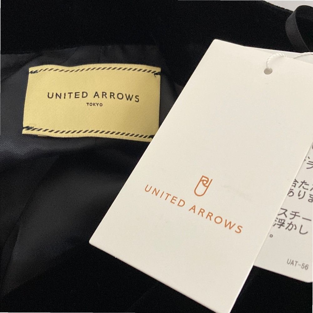 United Arrows United Arrows United Arrows Velvet Setup Textile Suits DUTY FREE for USA Size ONE SIZE - 11 Thumbnail